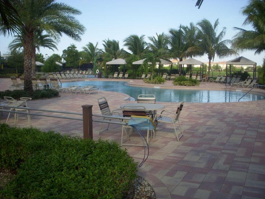 8887 Chestnut Ridge Way, Boynton Beach, FL 33473 — photo 3 of 14