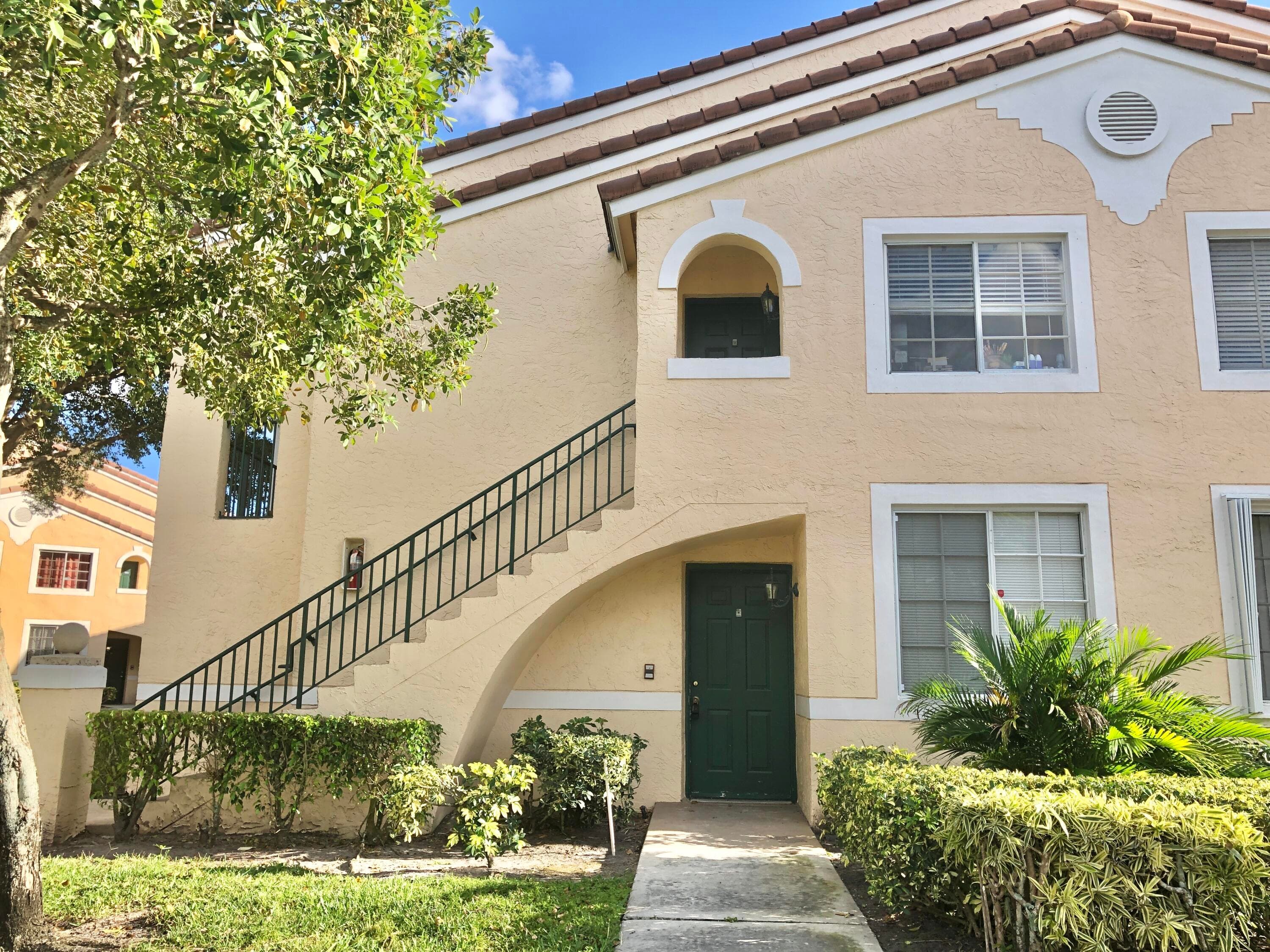 1755 Village Boulevard 102, West Palm Beach, FL 33409 — photo 1 of 32
