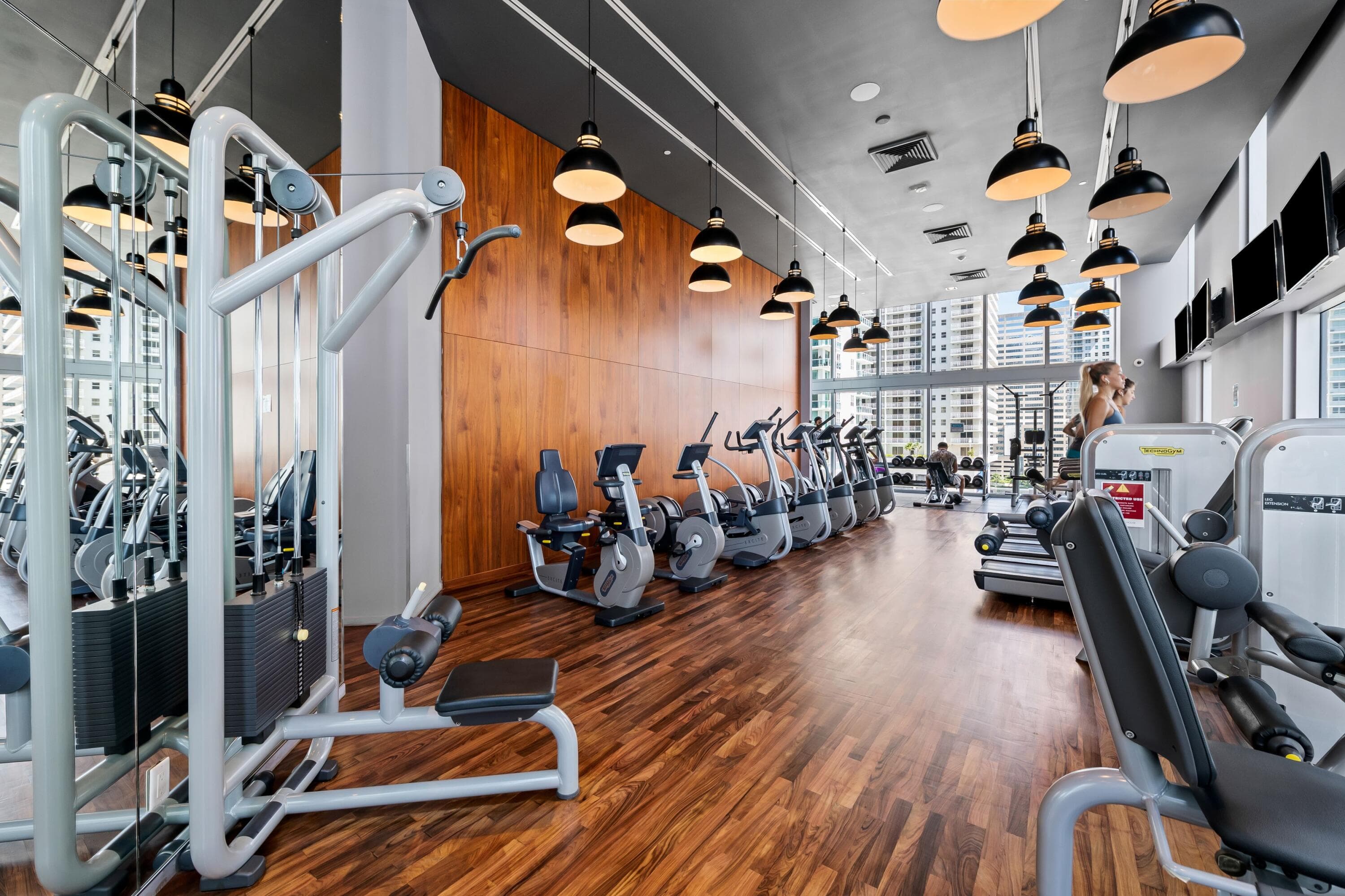 1300 Brickell Bay Drive 1005, Miami, FL 33131 — photo 28 of 45