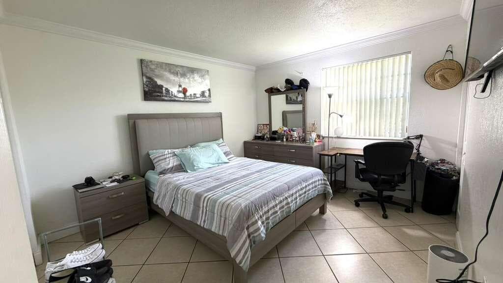 9711 Fontainebleau Boulevard D105, Miami, FL 33172 — photo 12 of 22
