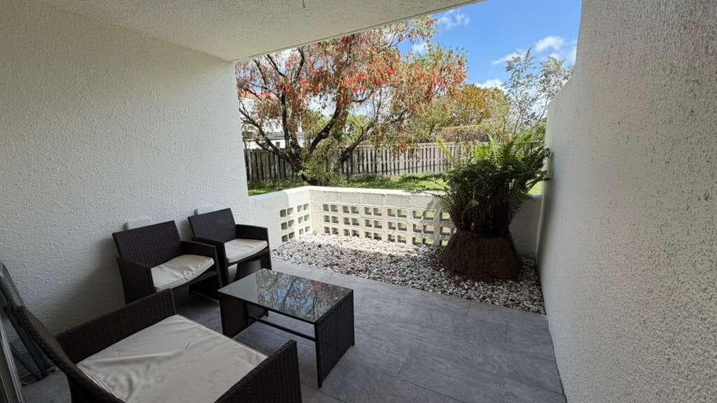 9711 Fontainebleau Boulevard D105, Miami, FL 33172 — photo 16 of 22