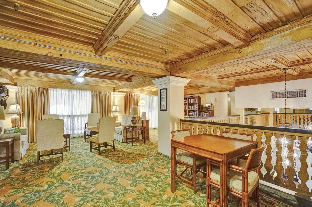 Condominium in Palm Beach — photo 29 of 35