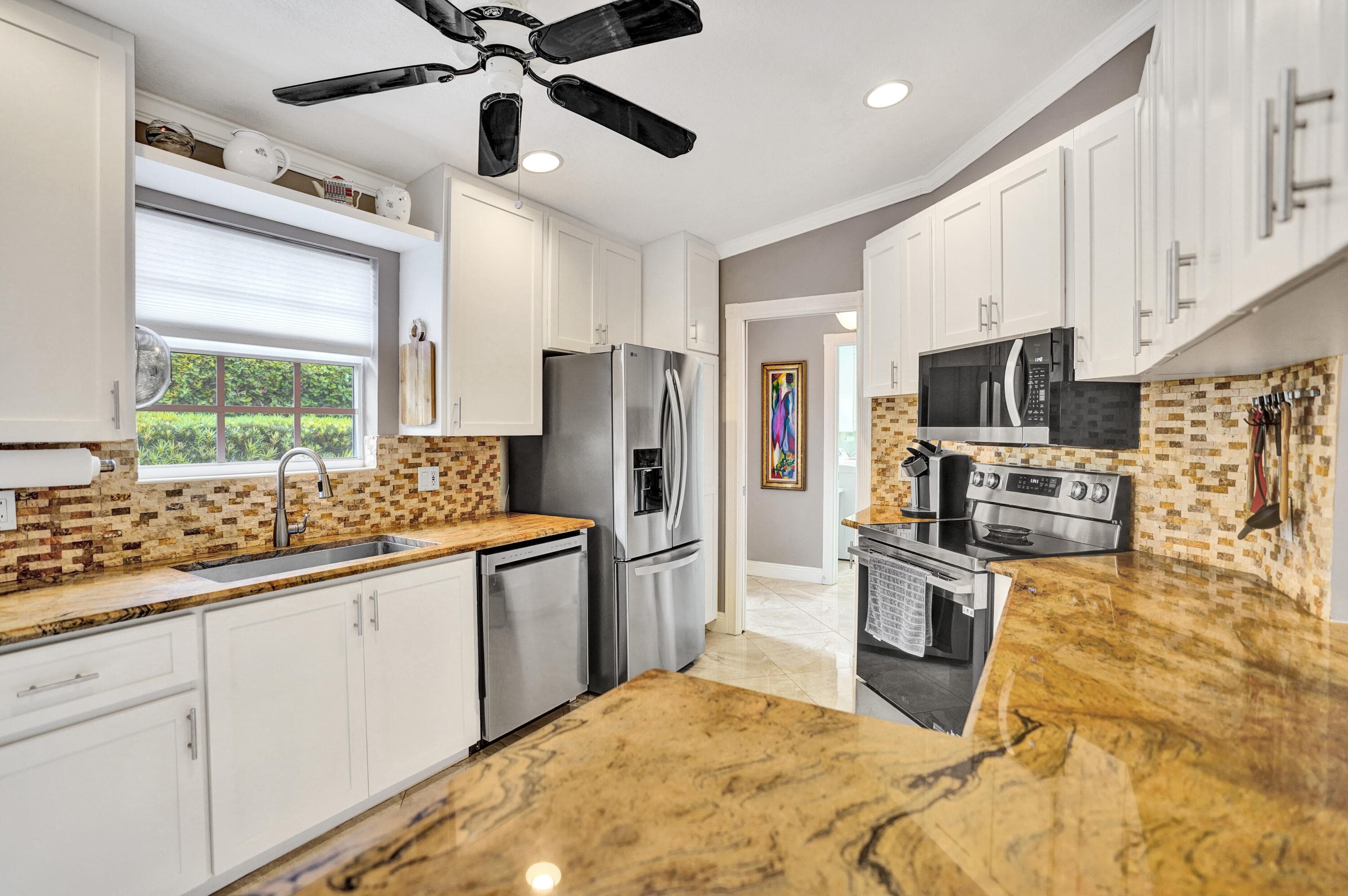 7156 Grassy Bay Drive, West Palm Beach, FL 33411 — photo 5 of 38