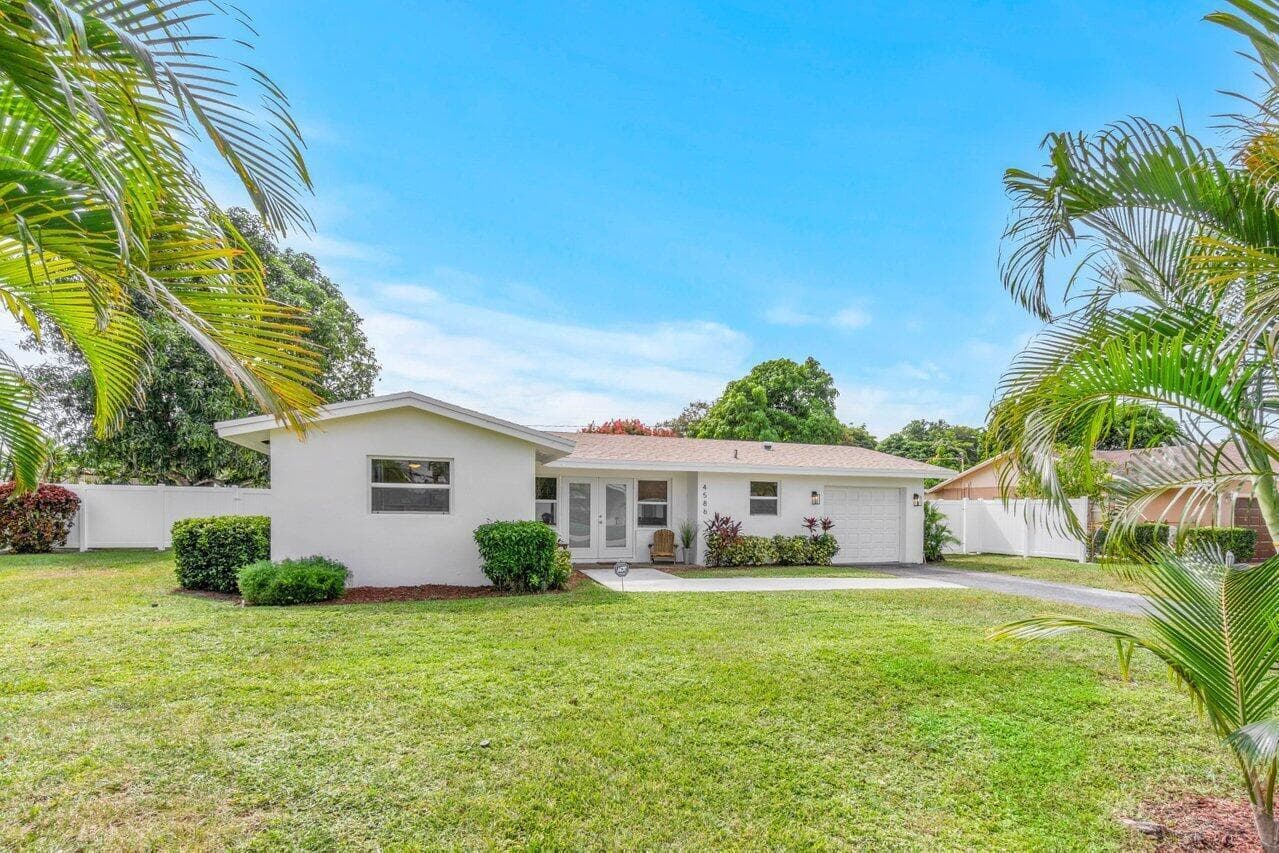 4586 Ellwood Drive, Delray Beach, FL 33445 — photo 36 of 38