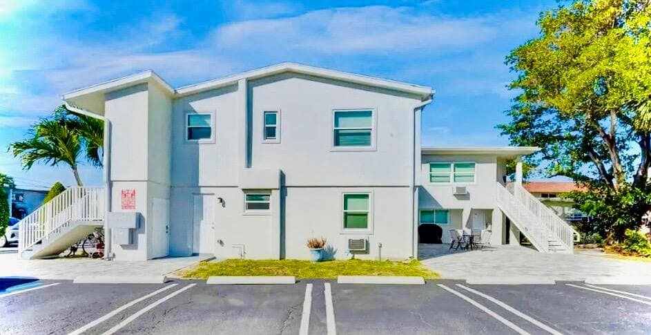 906 N Riverside Drive 1-9, Pompano Beach, FL 33062 — photo 15 of 20