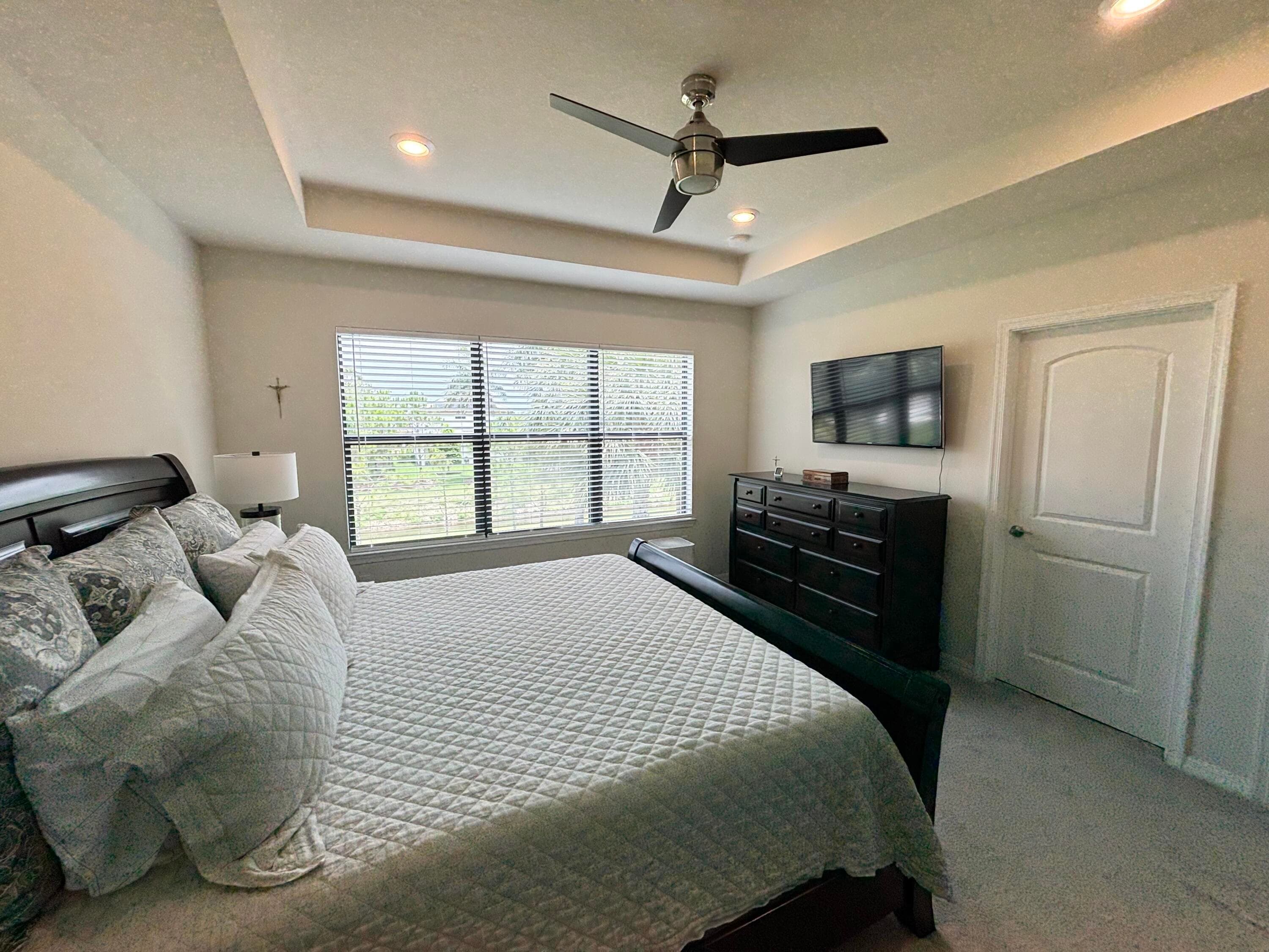 8349 Cadre Noir Road, Lake Worth, FL 33467 — photo 11 of 32