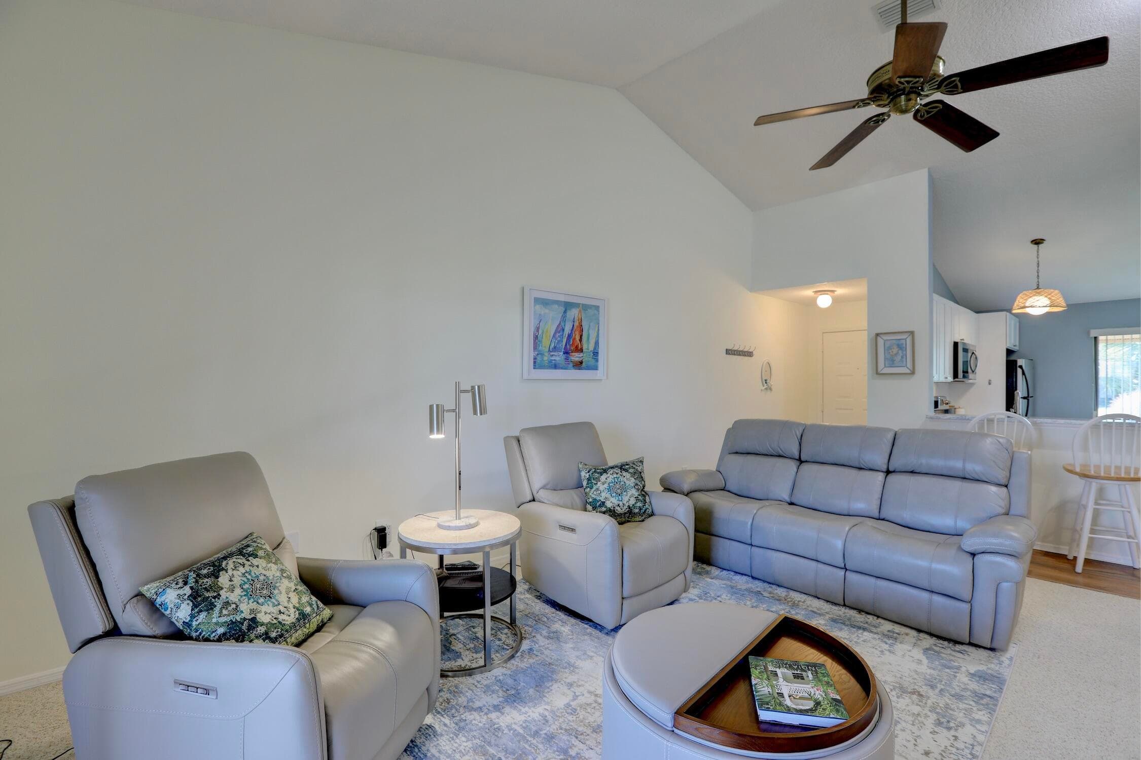 5720 Pelican Pointe Drive 3, Sebastian, FL 32958 — photo 31 of 81