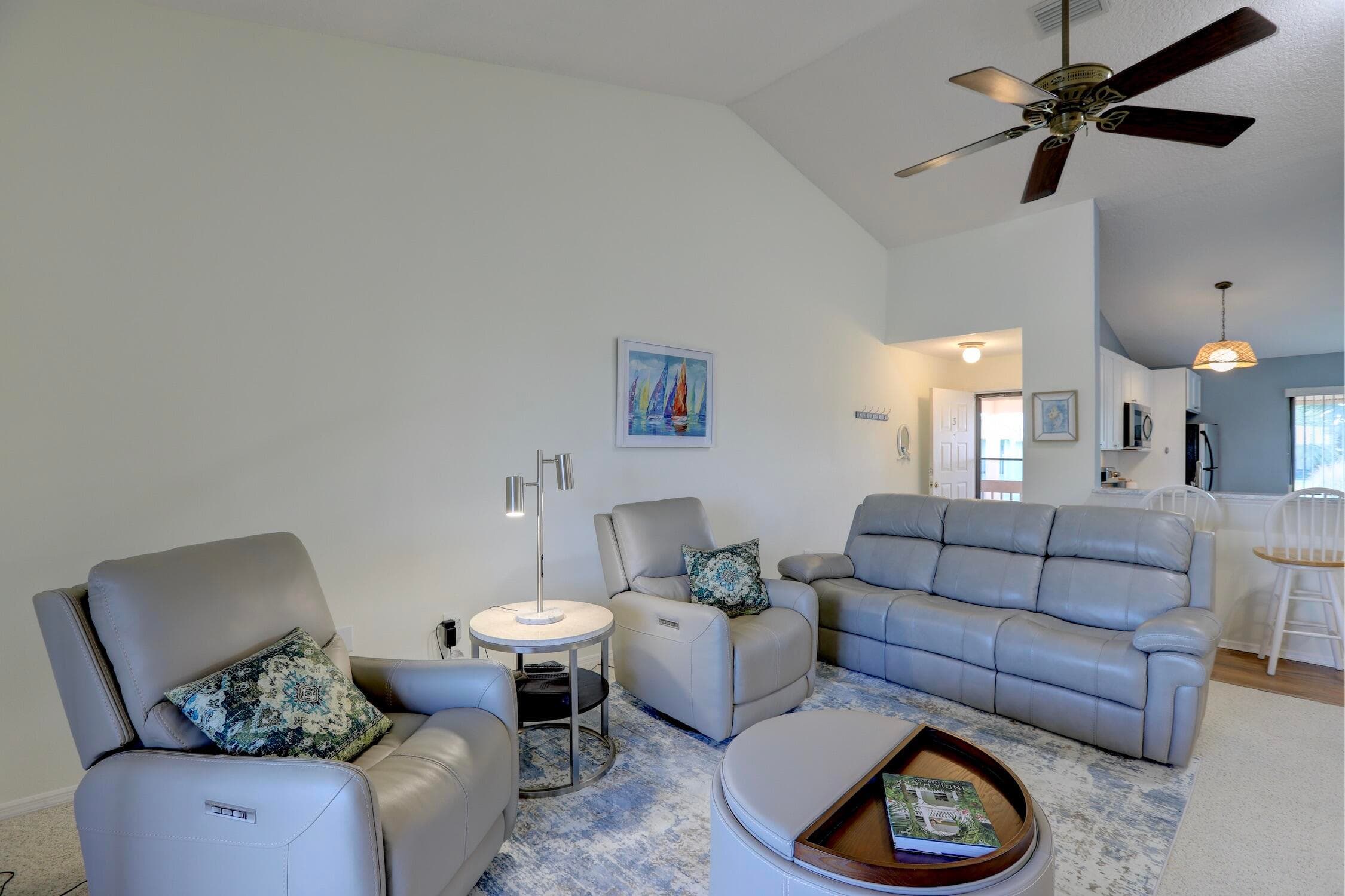 5720 Pelican Pointe Drive 3, Sebastian, FL 32958 — photo 36 of 81