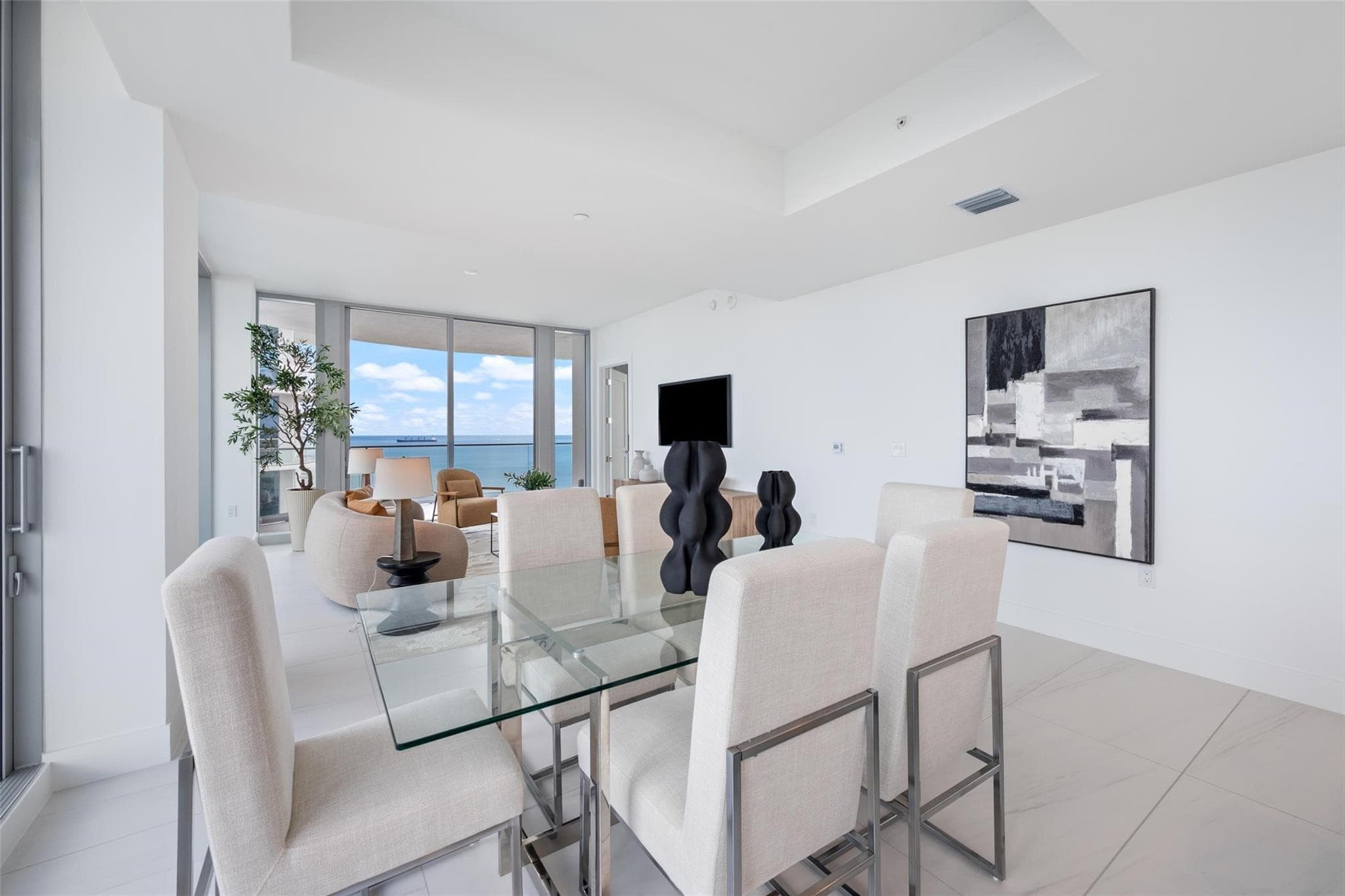 153 N Seabreeze Boulevard Unit 1105s, Fort Lauderdale, FL 33304 — photo 10 of 82