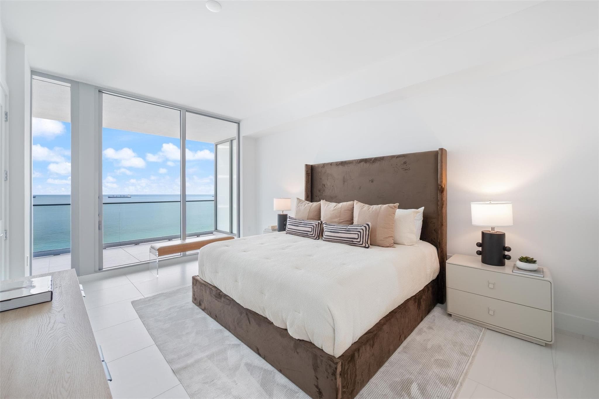 153 N Seabreeze Boulevard Unit 1105s, Fort Lauderdale, FL 33304 — photo 11 of 82