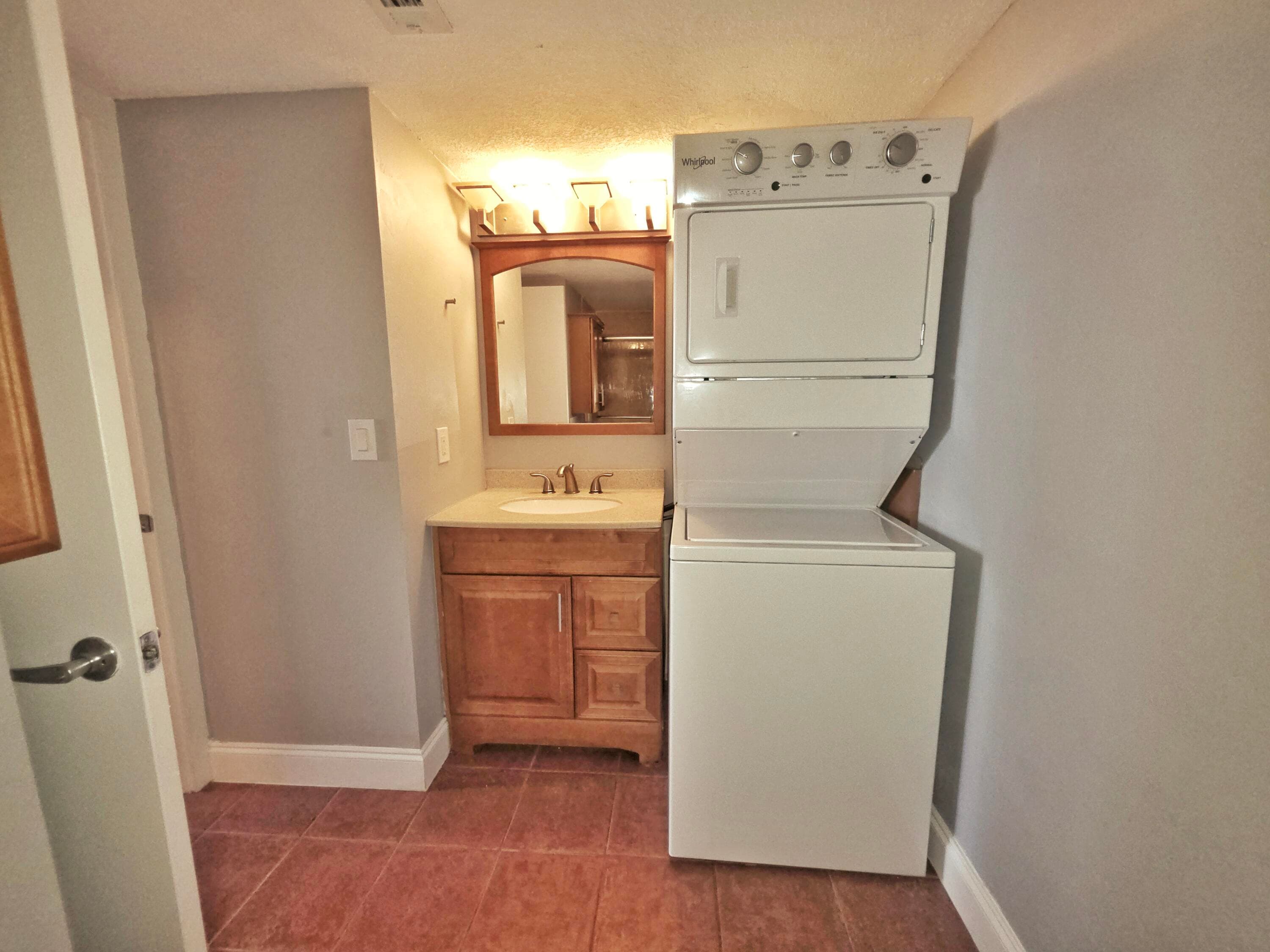 1341 SE 3rd Avenue 307, Dania Beach, FL 33004 — photo 18 of 32