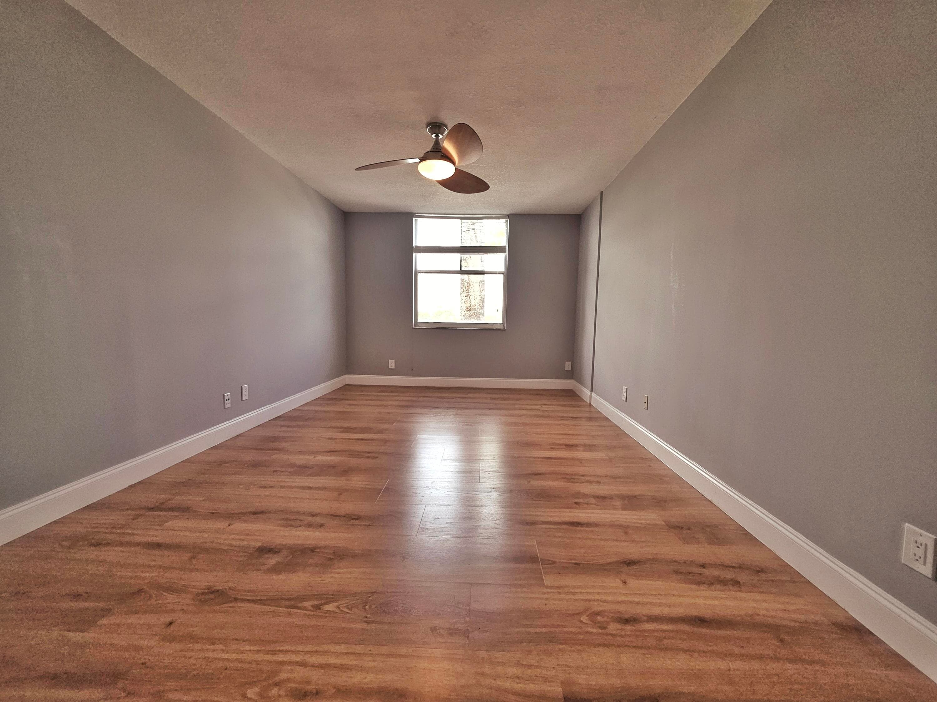 1341 SE 3rd Avenue 307, Dania Beach, FL 33004 — photo 16 of 32