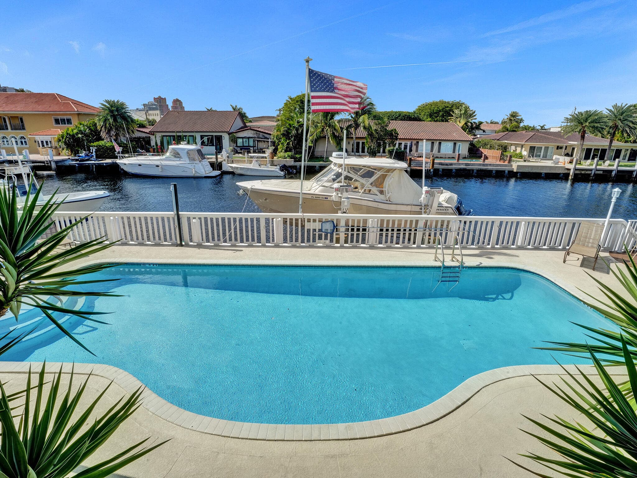 2866 NE 30th Street 3, Fort Lauderdale, FL 33306 — photo 1 of 42