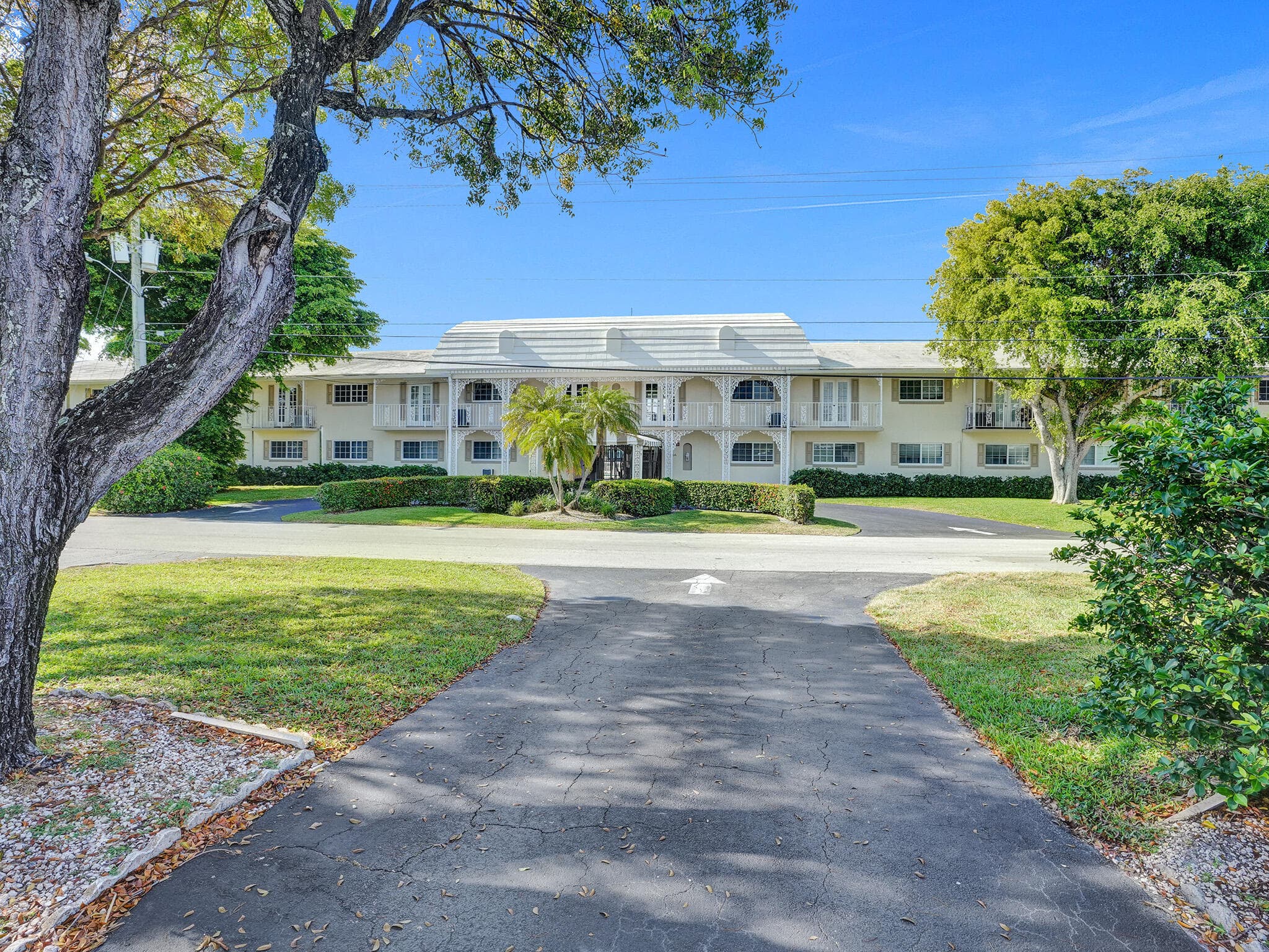 2866 NE 30th Street 3, Fort Lauderdale, FL 33306 — photo 2 of 42