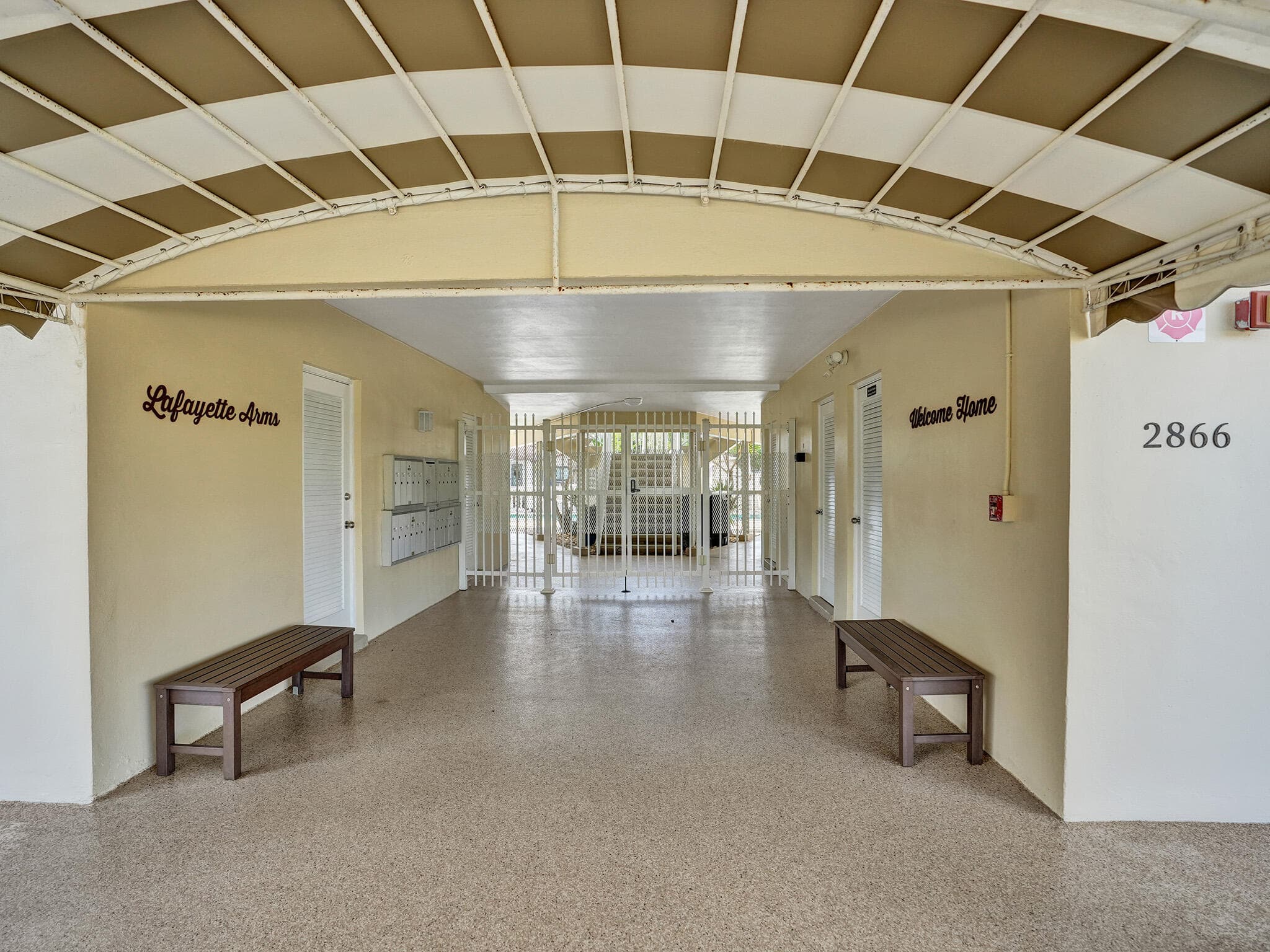 2866 NE 30th Street 3, Fort Lauderdale, FL 33306 — photo 4 of 42