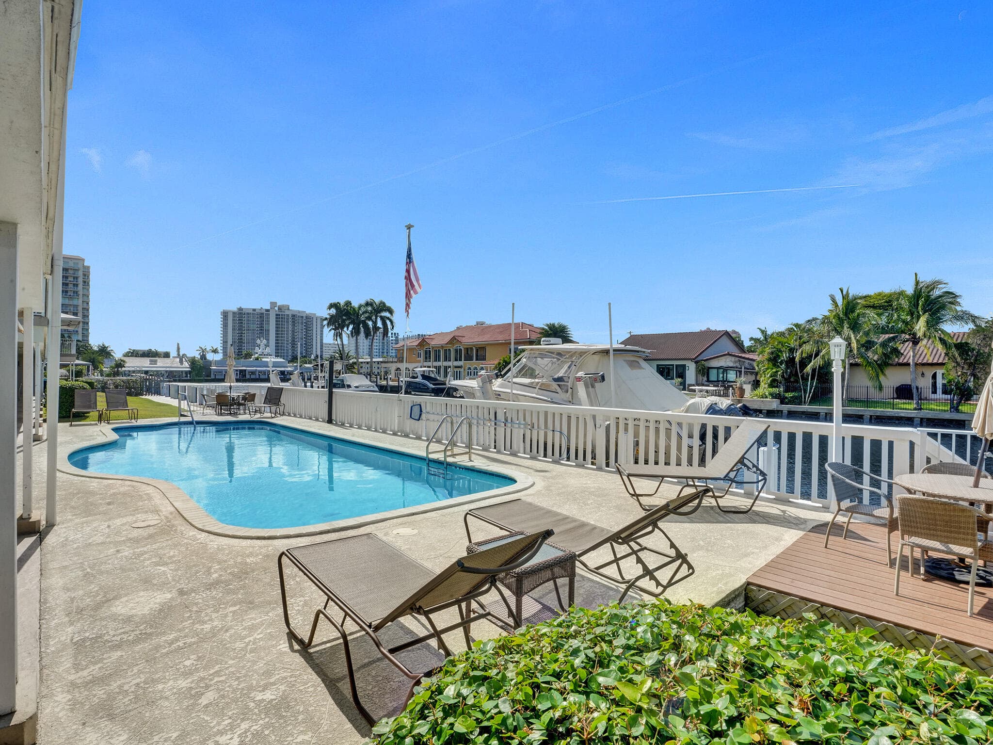 2866 NE 30th Street 3, Fort Lauderdale, FL 33306 — photo 39 of 42