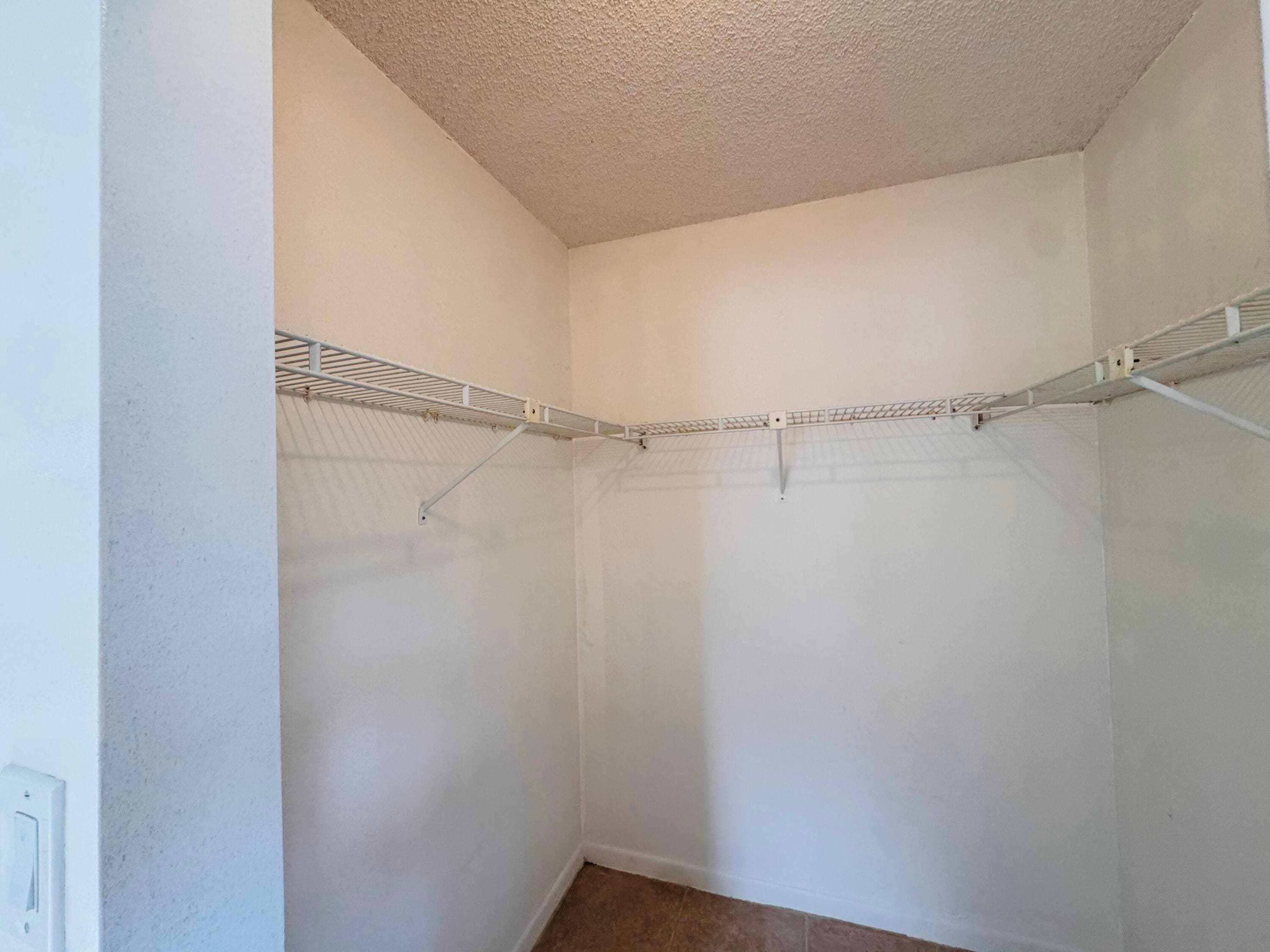 20681 NE 4th Place 105, Miami, FL 33179 — photo 3 of 19