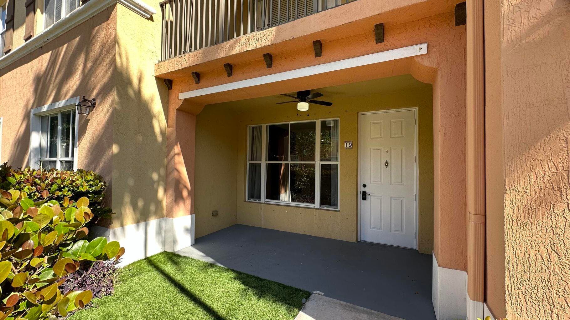 3549 Forest Hill Boulevard 19, Palm Springs, FL 33406 — photo 2 of 13
