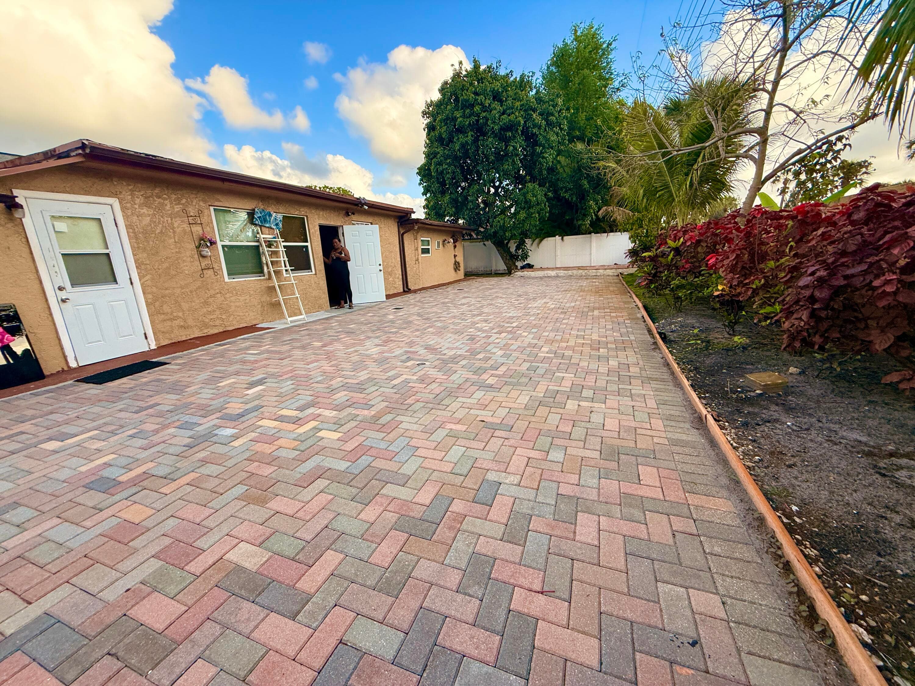 5279 W Woodstone Cir Circle W, Lake Worth, FL 33463 — photo 41 of 89
