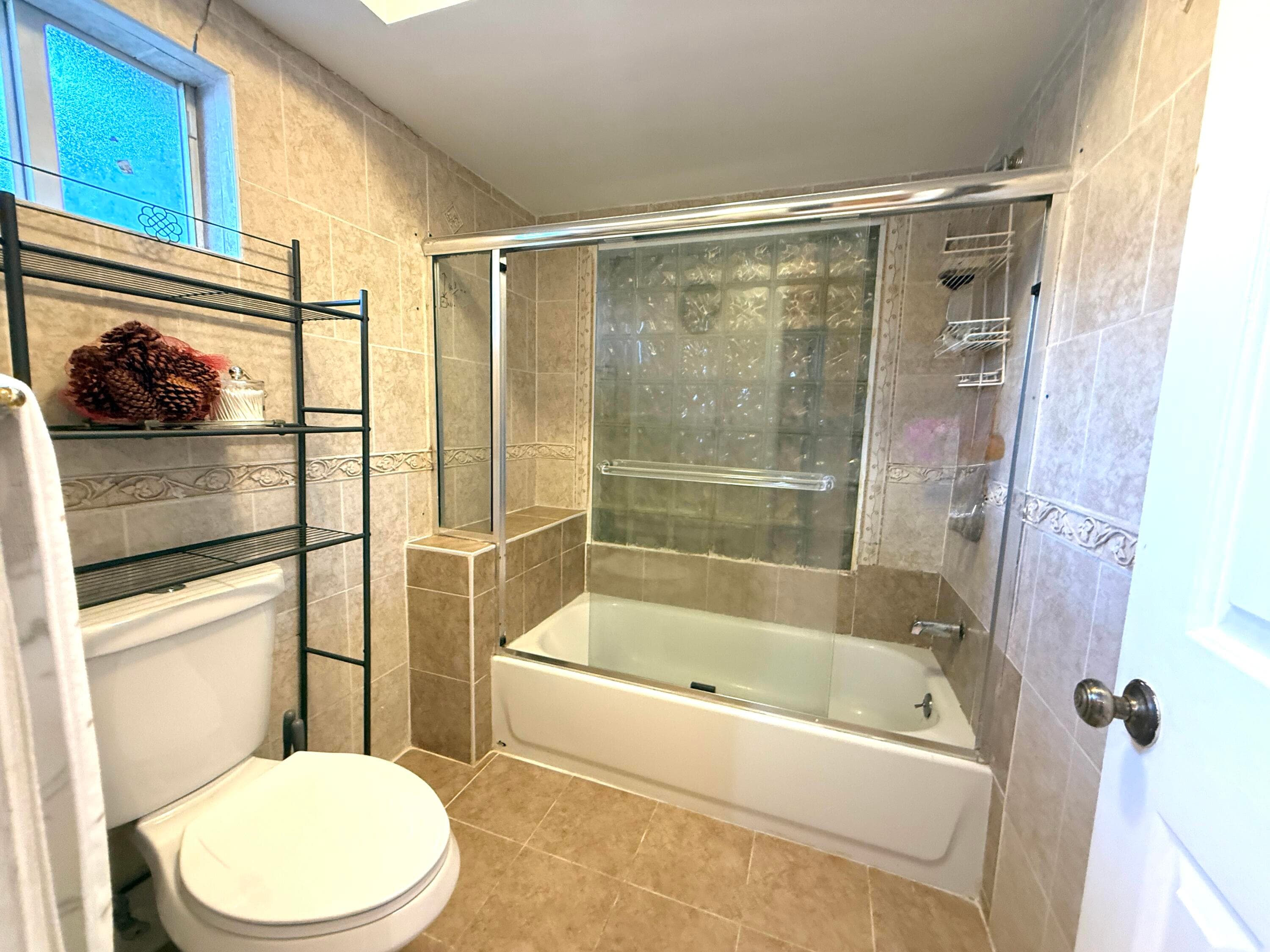 5279 W Woodstone Cir Circle W, Lake Worth, FL 33463 — photo 14 of 89
