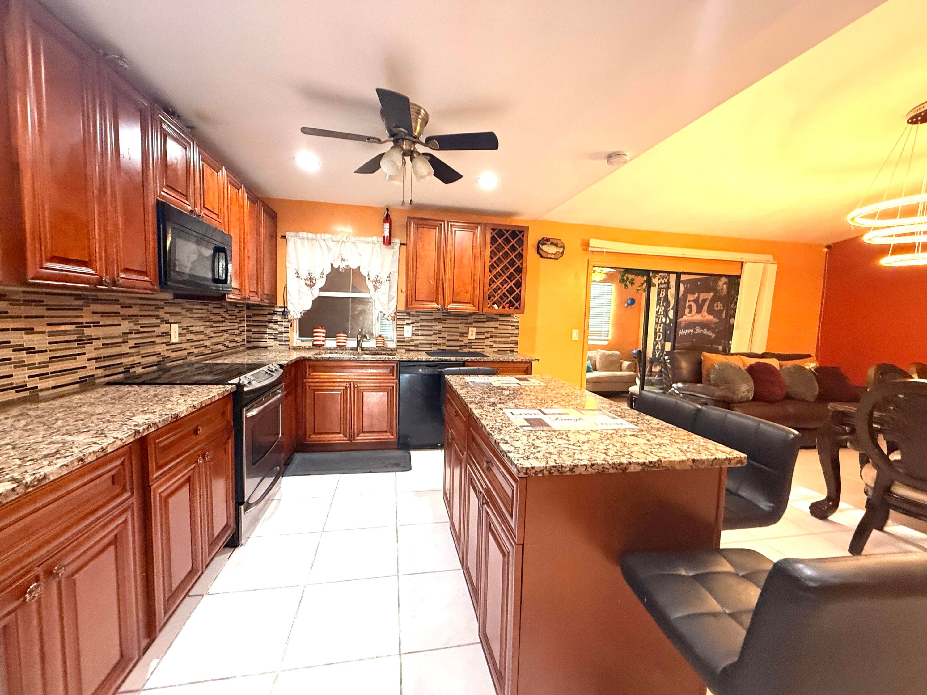 5279 W Woodstone Cir Circle W, Lake Worth, FL 33463 — photo 18 of 89