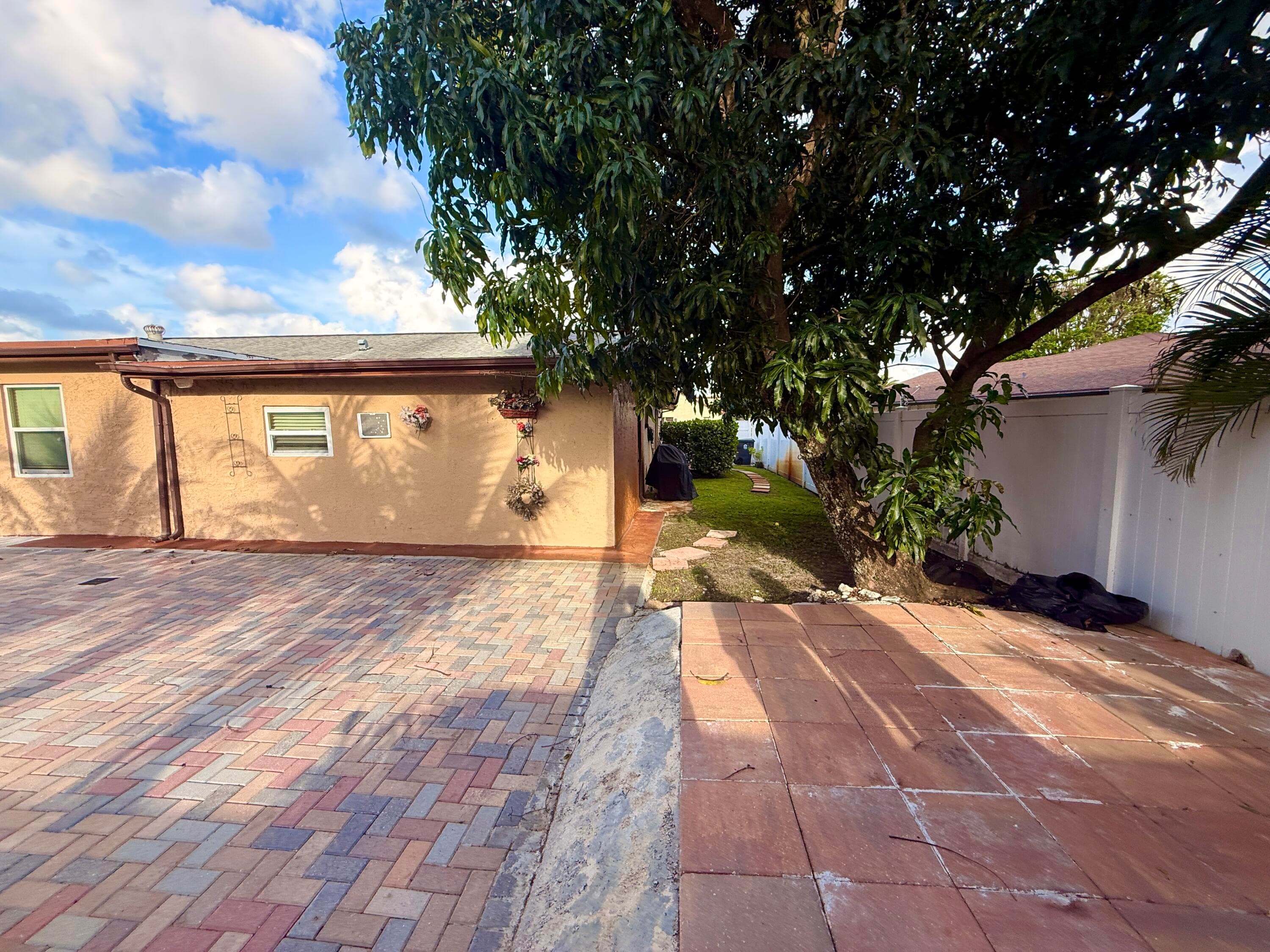 5279 W Woodstone Cir Circle W, Lake Worth, FL 33463 — photo 78 of 89
