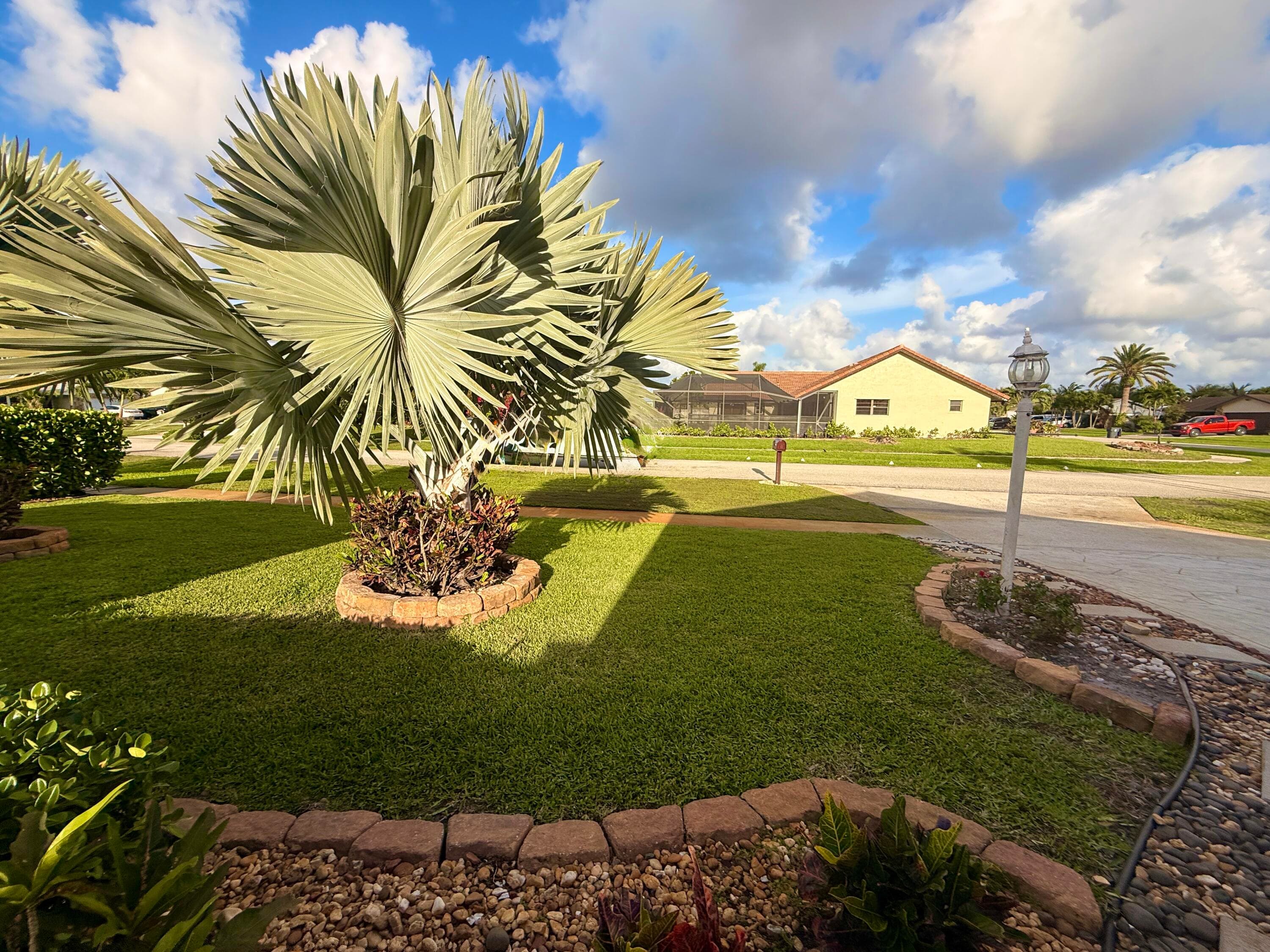 5279 W Woodstone Cir Circle W, Lake Worth, FL 33463 — photo 6 of 89