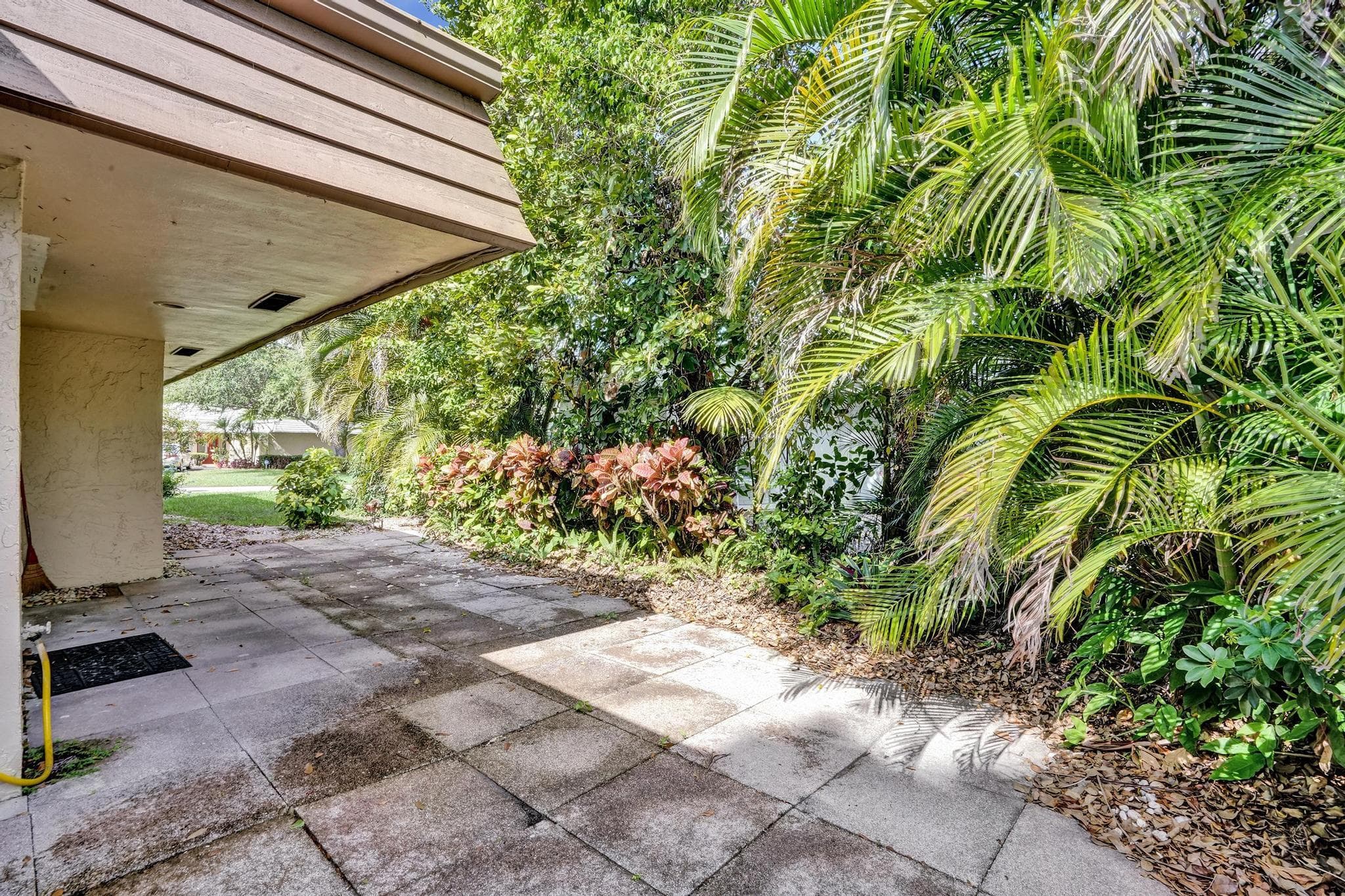 6207 Jacaranda Circle, Tamarac, FL 33319 — photo 7 of 37