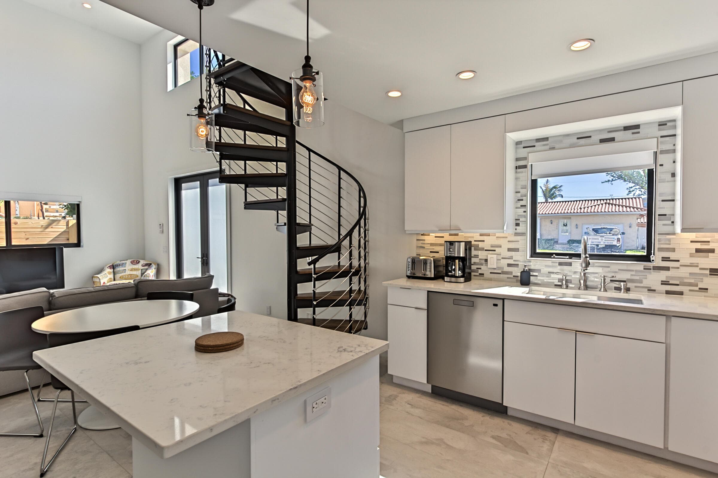 1955 NE 4th Street Unit 1, Deerfield Beach, FL 33441 — photo