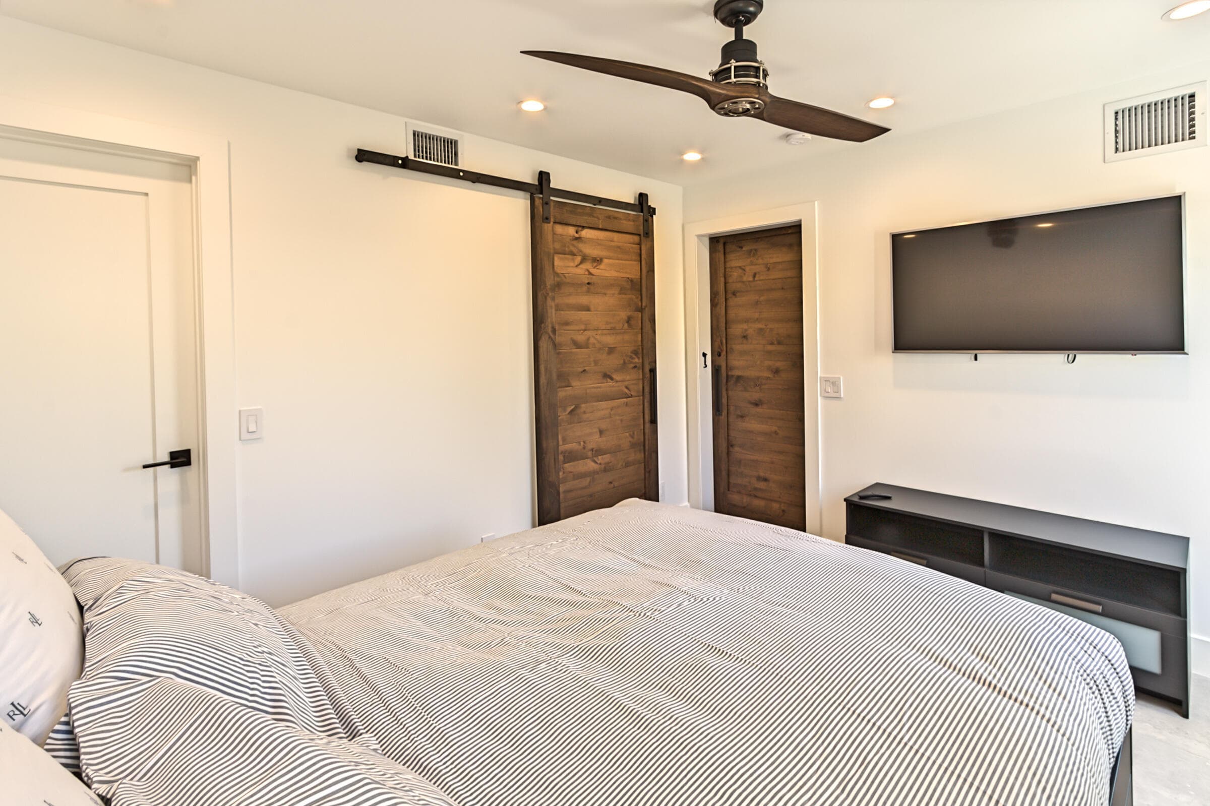 1955 NE 4th Street Unit 1, Deerfield Beach, FL 33441 — photo 23 of 55