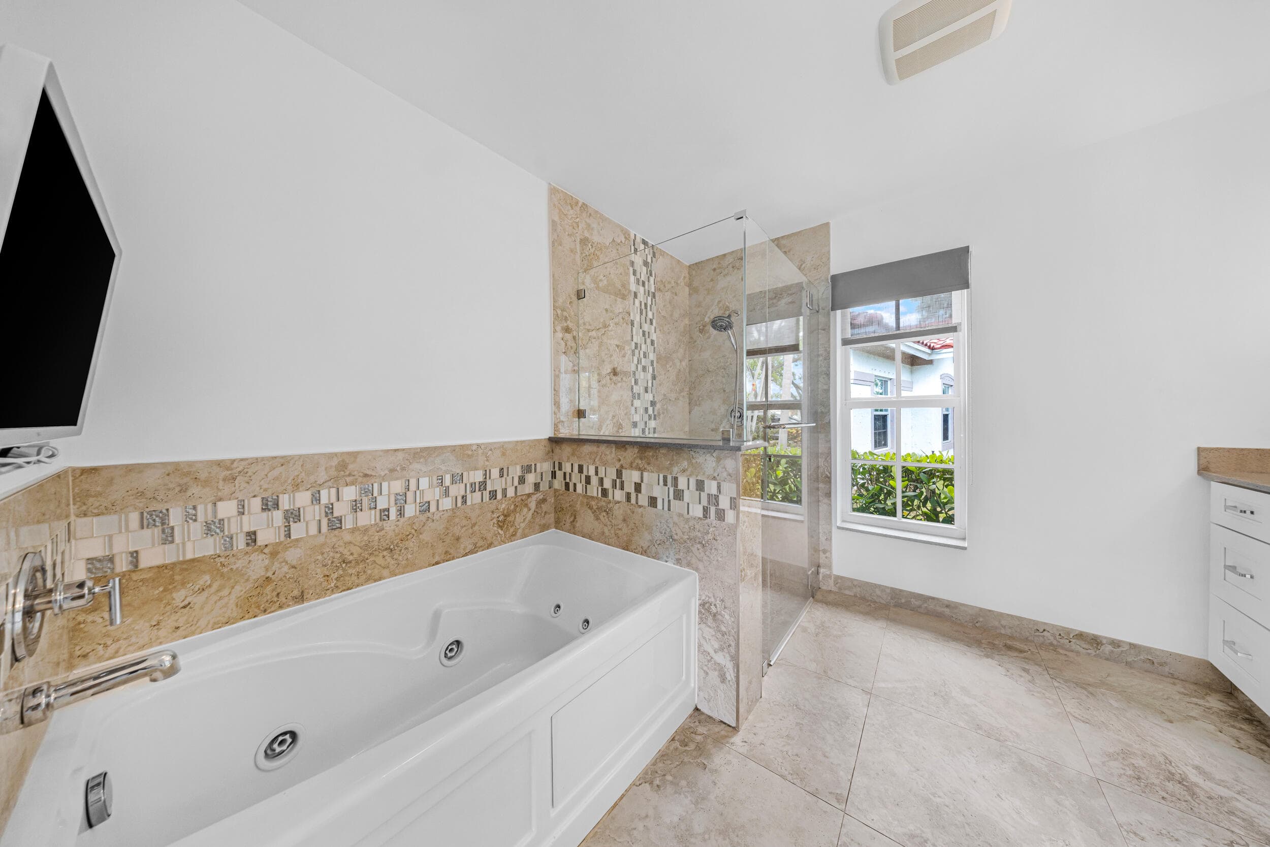 3630 Dunes Vista Drive, Pompano Beach, FL 33069 — photo 18 of 43
