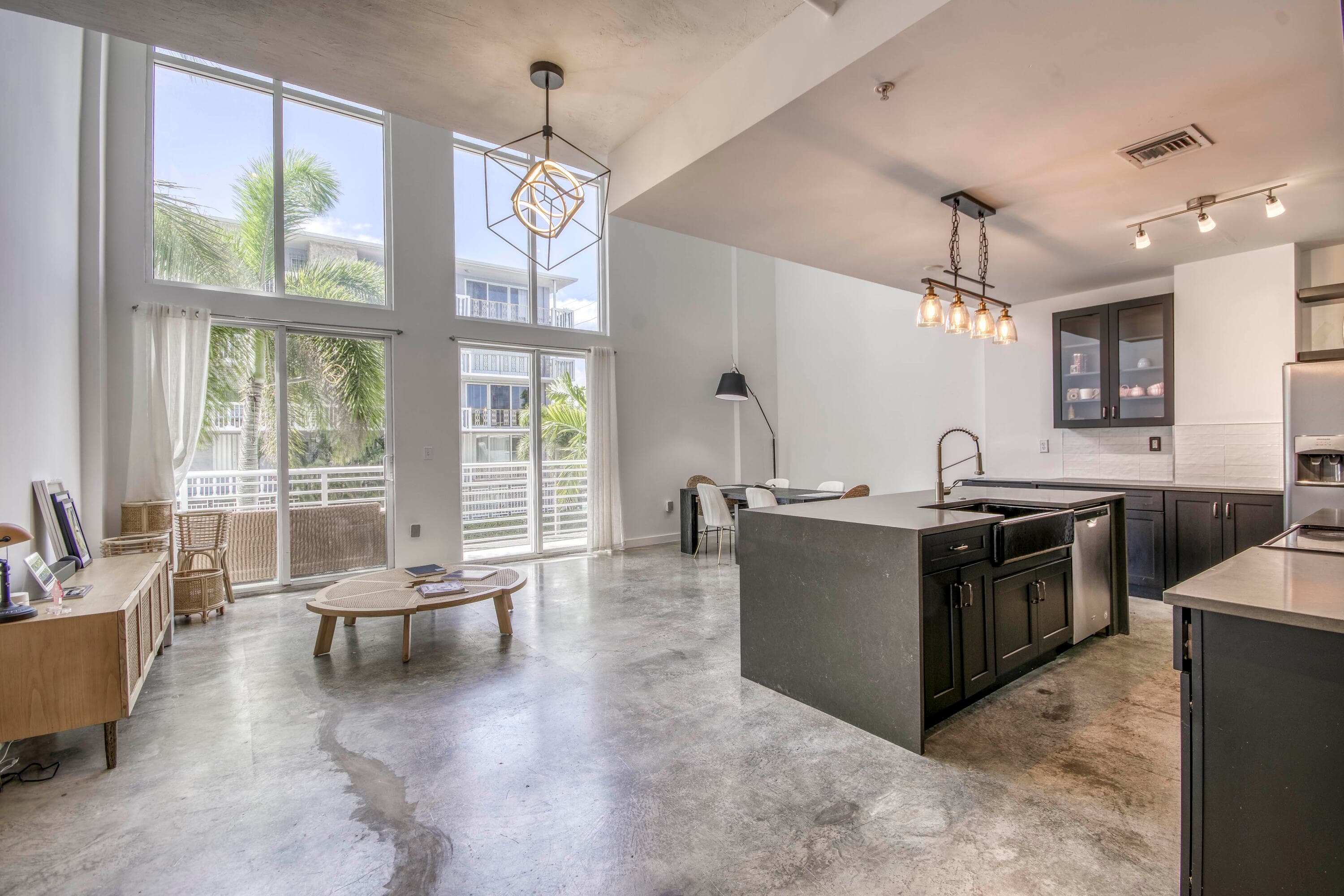 108 Lake Avenue 202, Lake Worth Beach, FL 33460 — photo 1 of 28