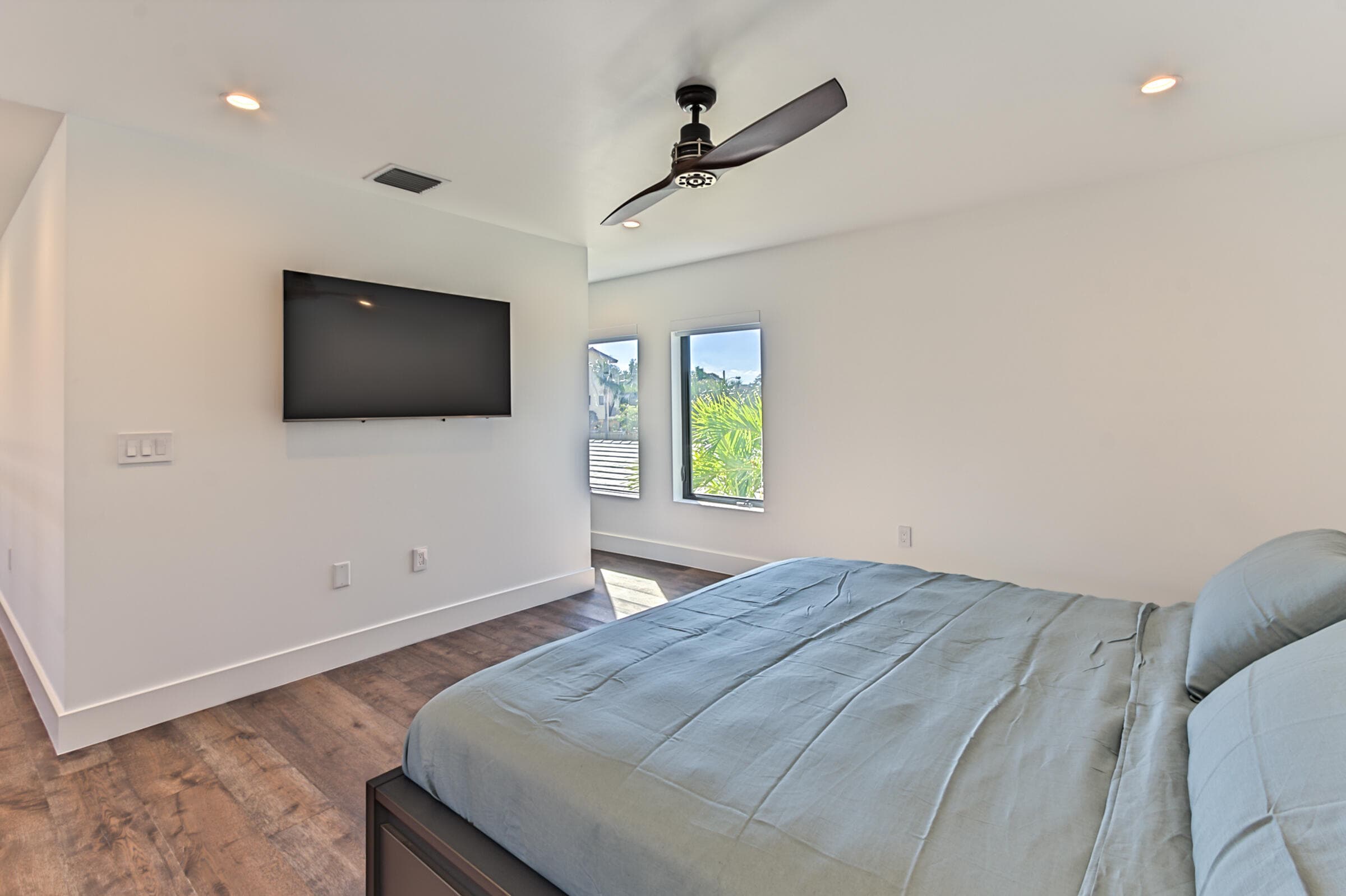 1955 NE 4th Street Unit # 2, Deerfield Beach, FL 33441 — photo 26 of 40