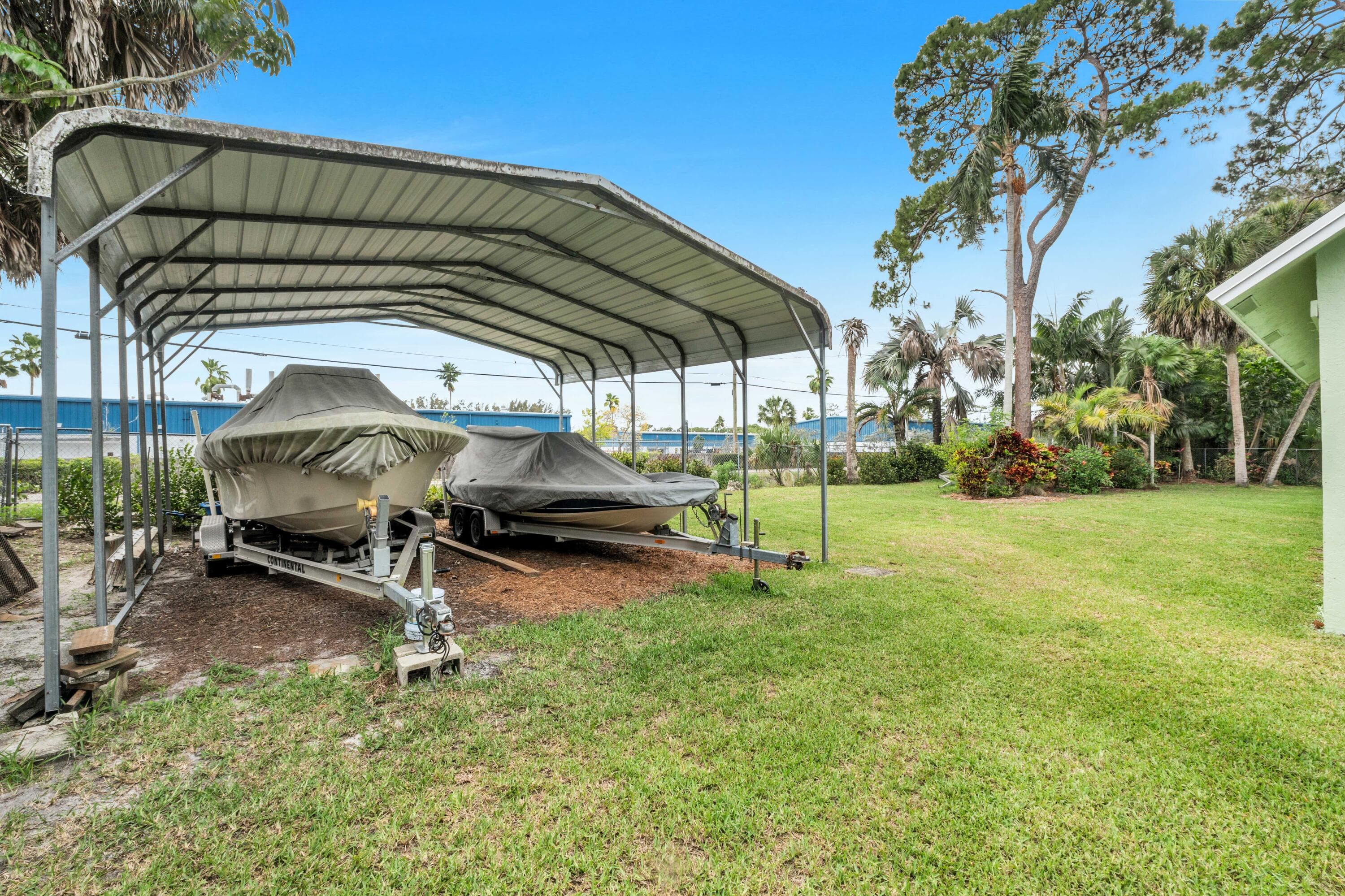 6863 Imperial Drive, West Palm Beach, FL 33411 — photo 12 of 44