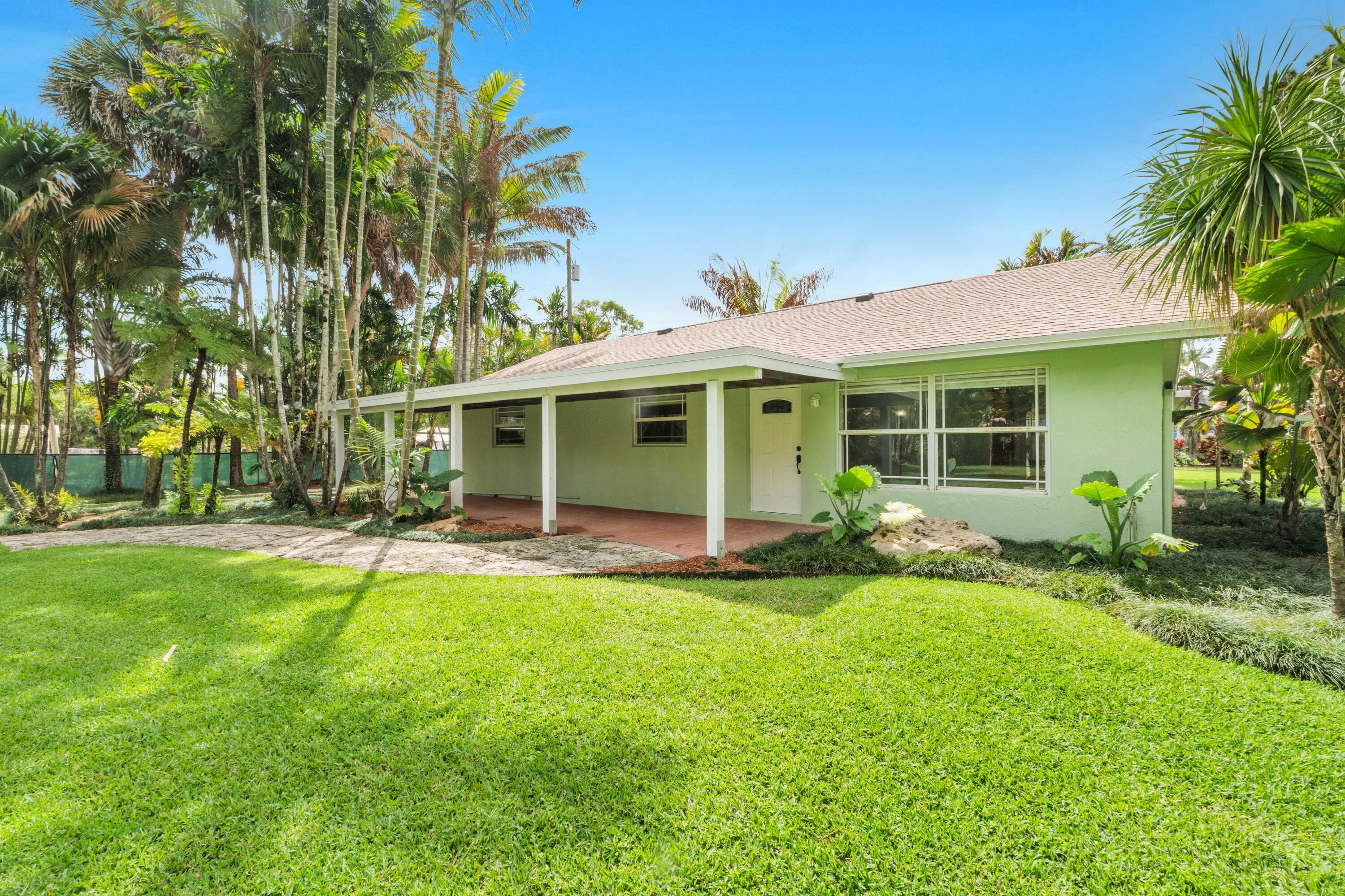 6863 Imperial Drive, West Palm Beach, FL 33411 — photo 4 of 44