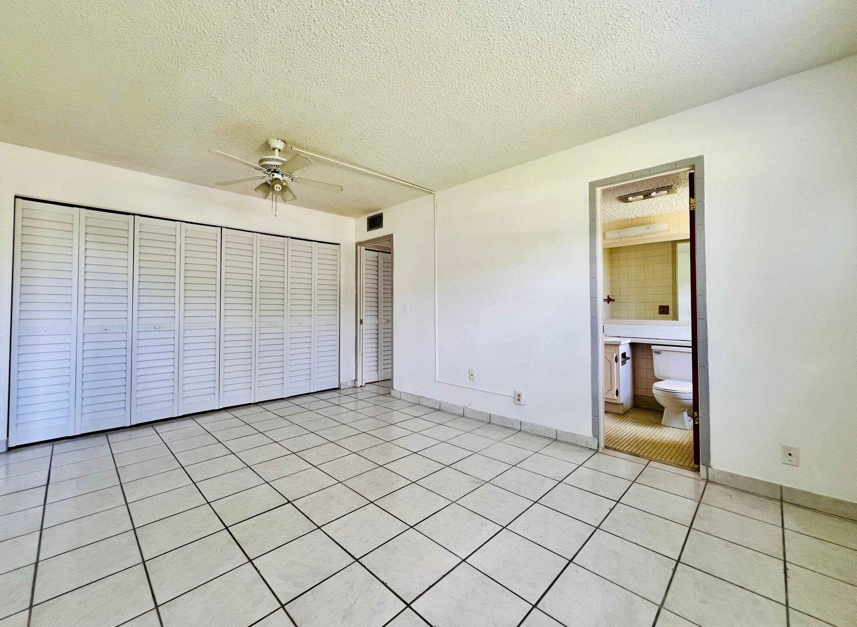 141 Sussex H, West Palm Beach, FL 33417 — photo 8 of 18