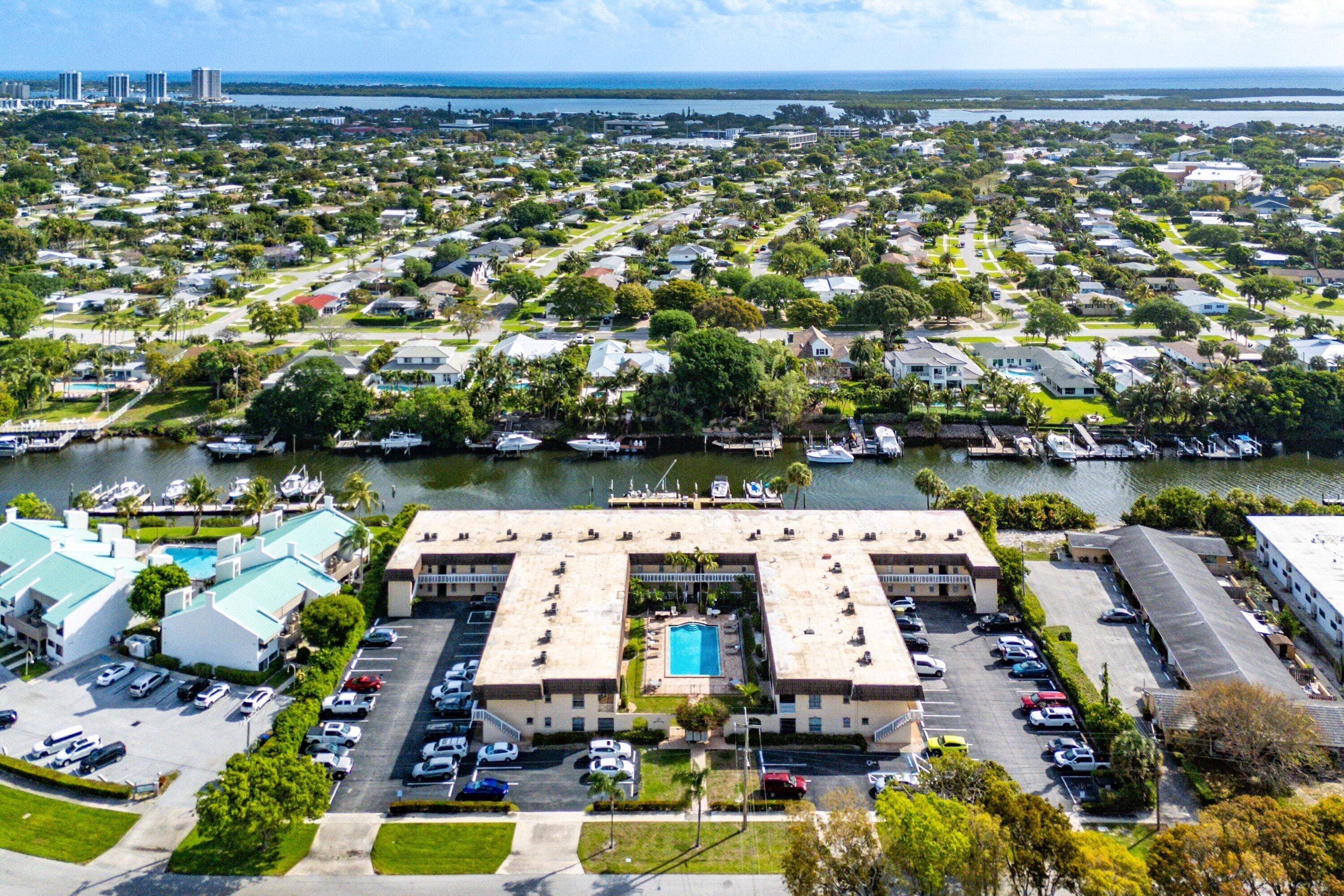 342 Southwind Drive 102, North Palm Beach, FL 33408 — photo 37 of 39