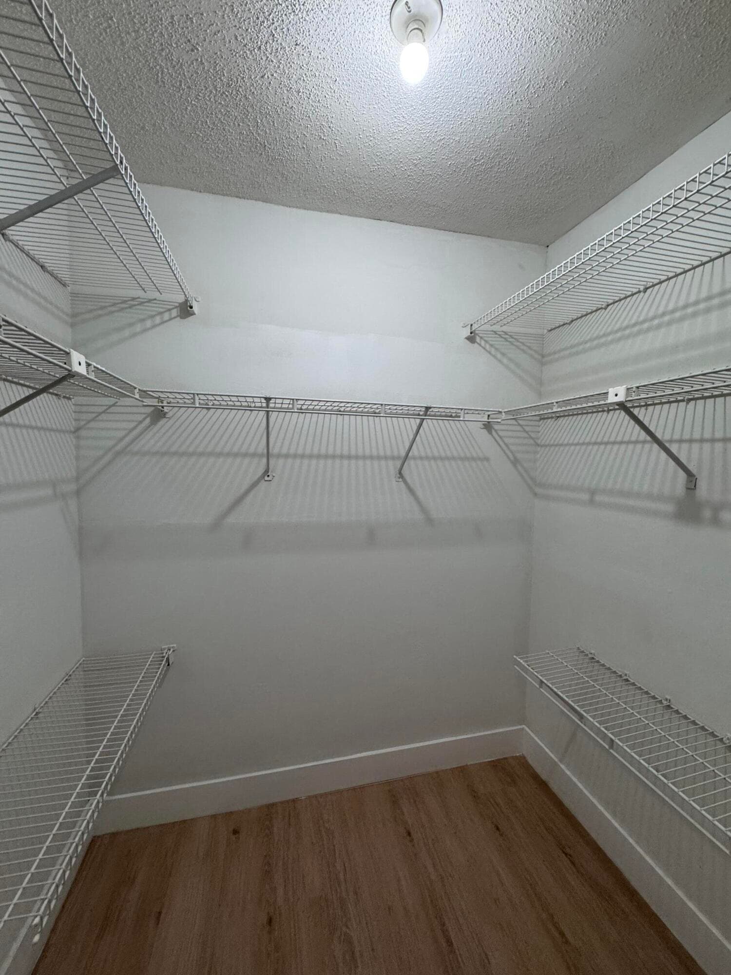 193 Lakeview Drive 205, Weston, FL 33326 — photo 13 of 23