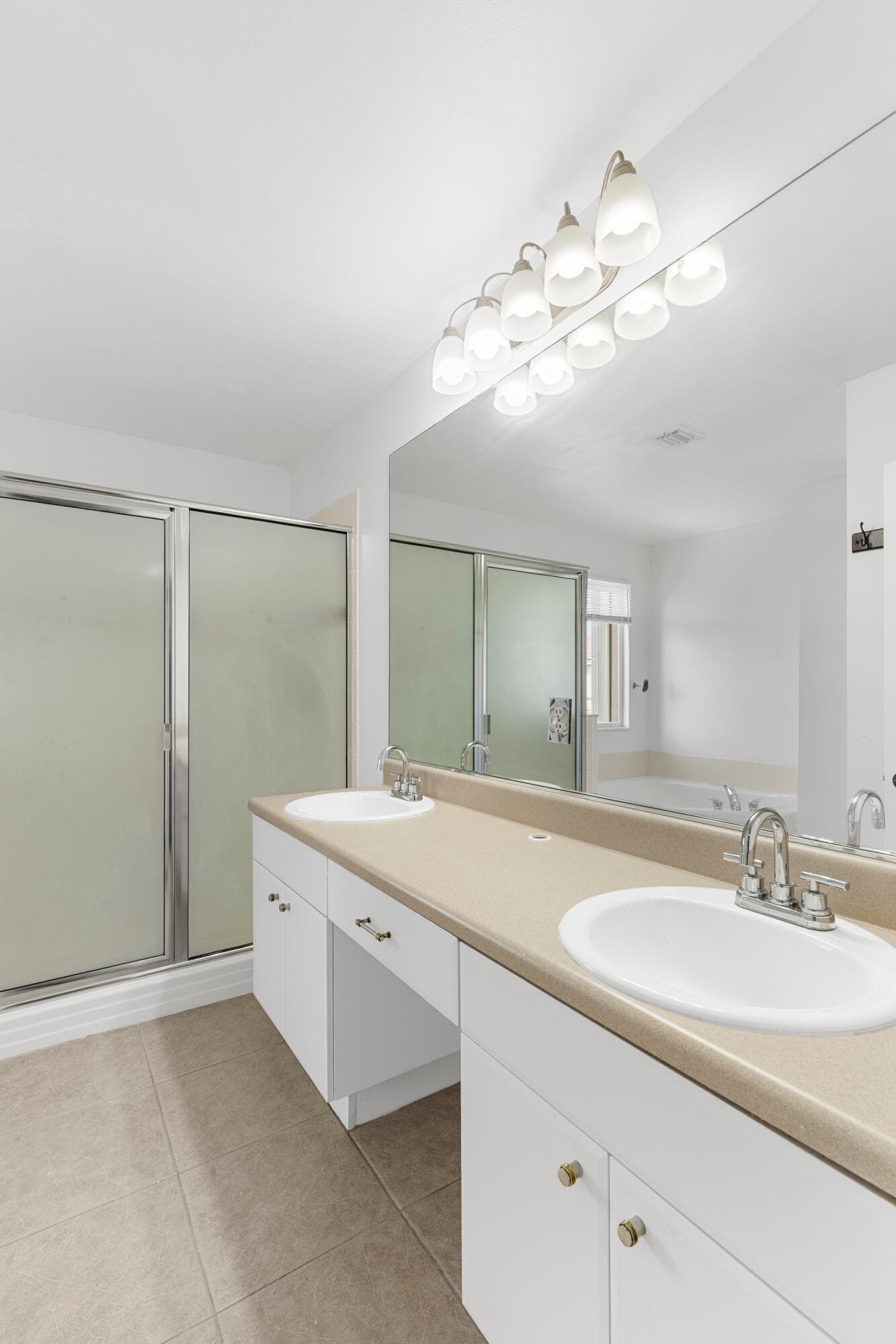19389 SW 64th Street, Pembroke Pines, FL 33332 — photo 22 of 82