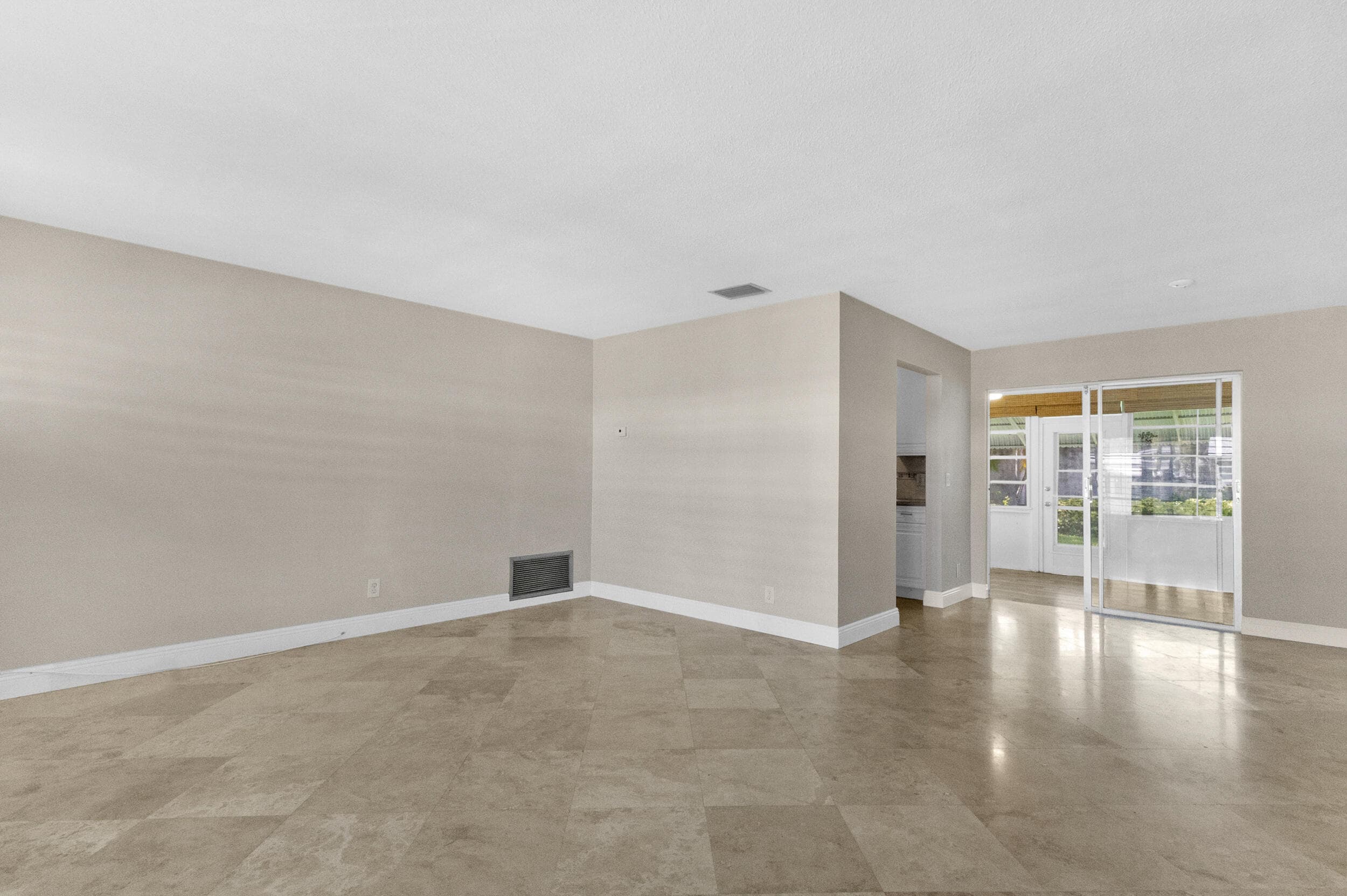 110 NW 24th Court, Pompano Beach, FL 33064 — photo 6 of 35