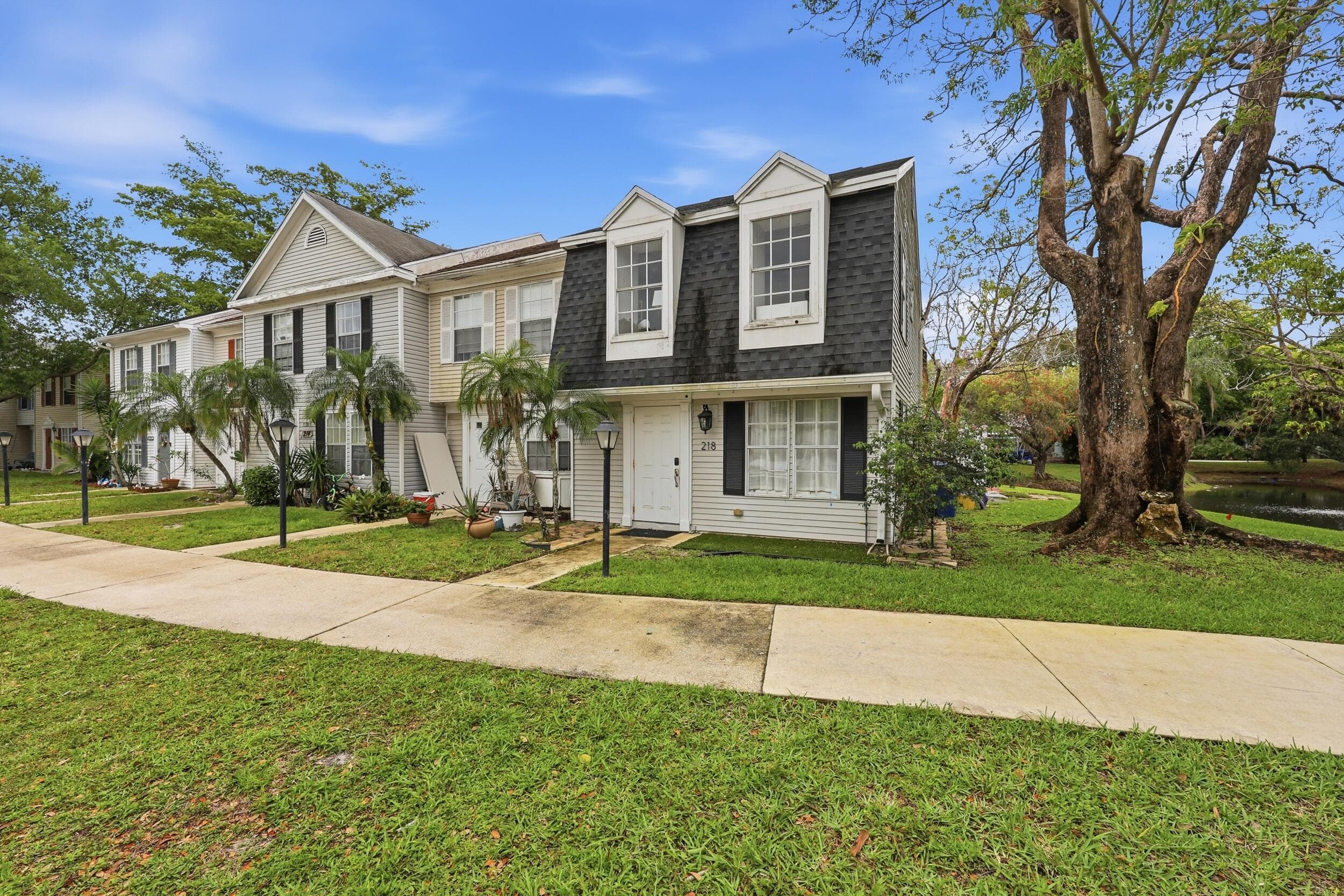 218 Old English Drive, Jupiter, FL 33458 — photo 1 of 26