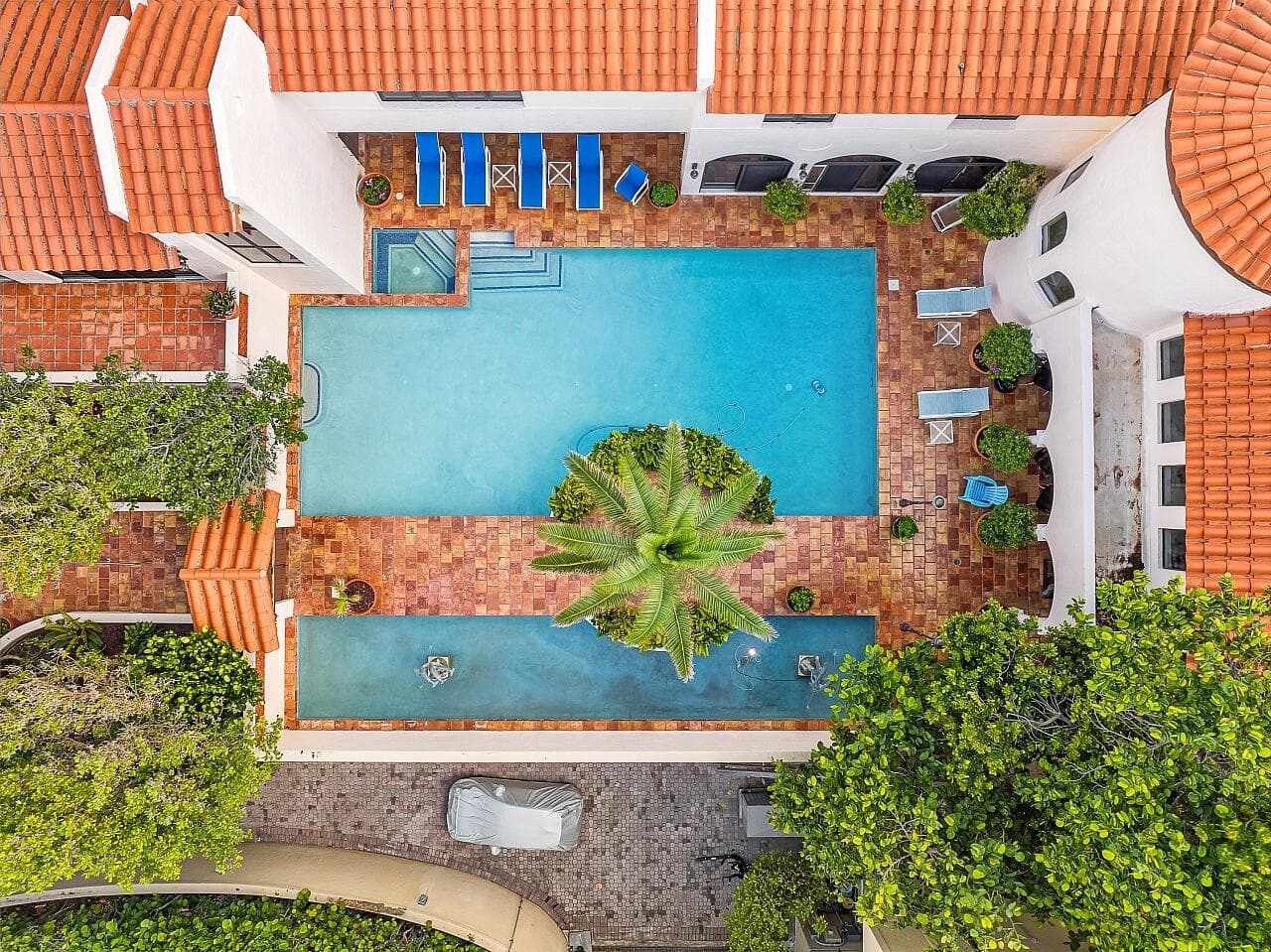 1 Ocean Lane, Manalapan, FL 33462 — photo 3 of 103