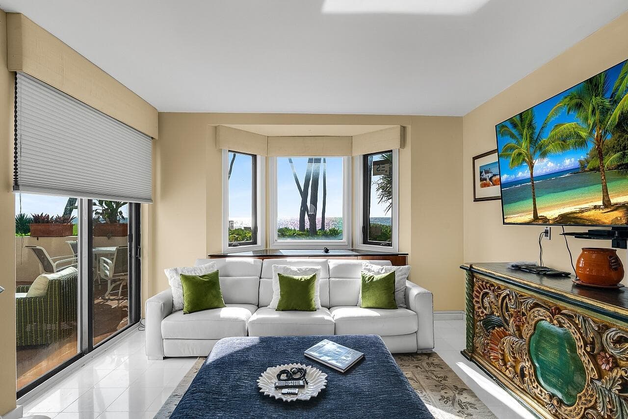 1 Ocean Lane, Manalapan, FL 33462 — photo 37 of 103