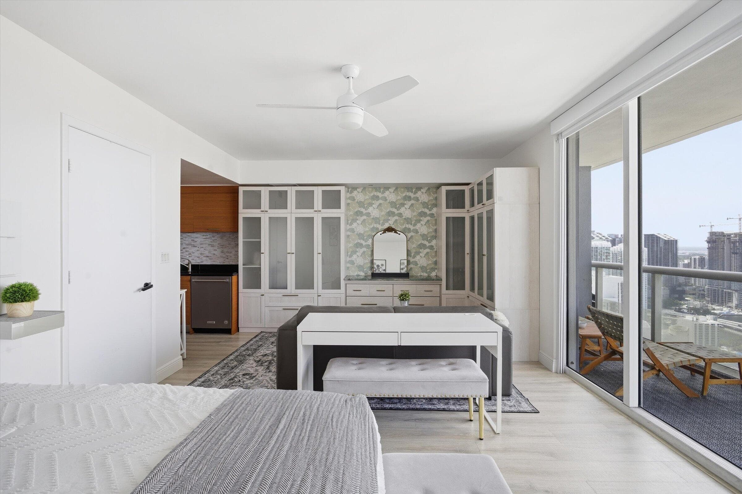 50 Biscayne Boulevard 4603, Miami, FL 33132 — photo 6 of 54