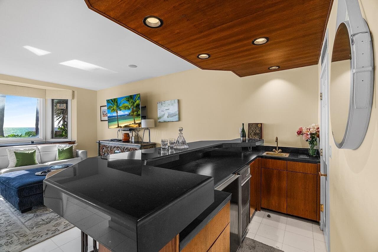 1 Ocean Lane, Manalapan, FL 33462 — photo 40 of 103