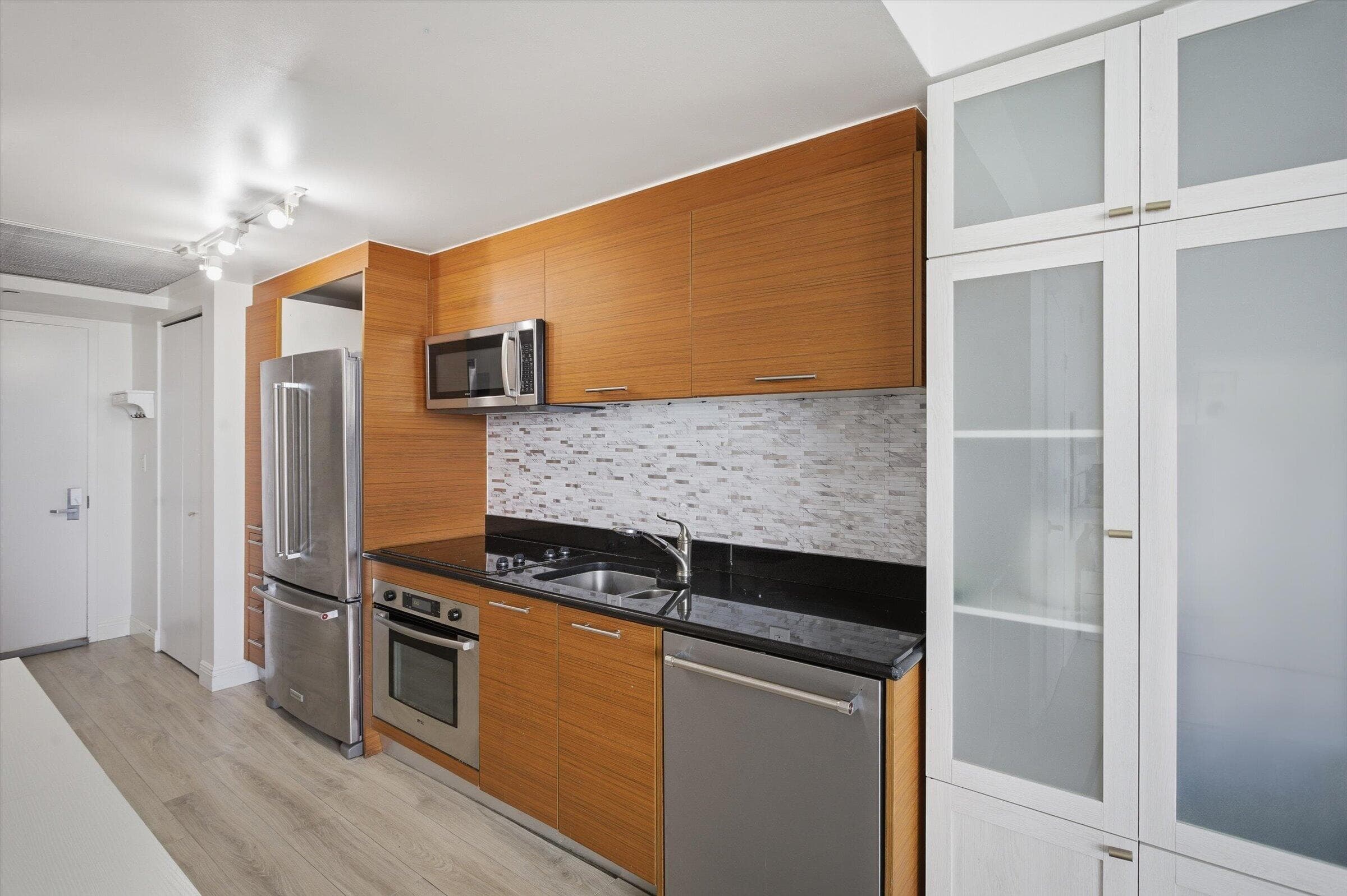 50 Biscayne Boulevard 4603, Miami, FL 33132 — photo 14 of 54