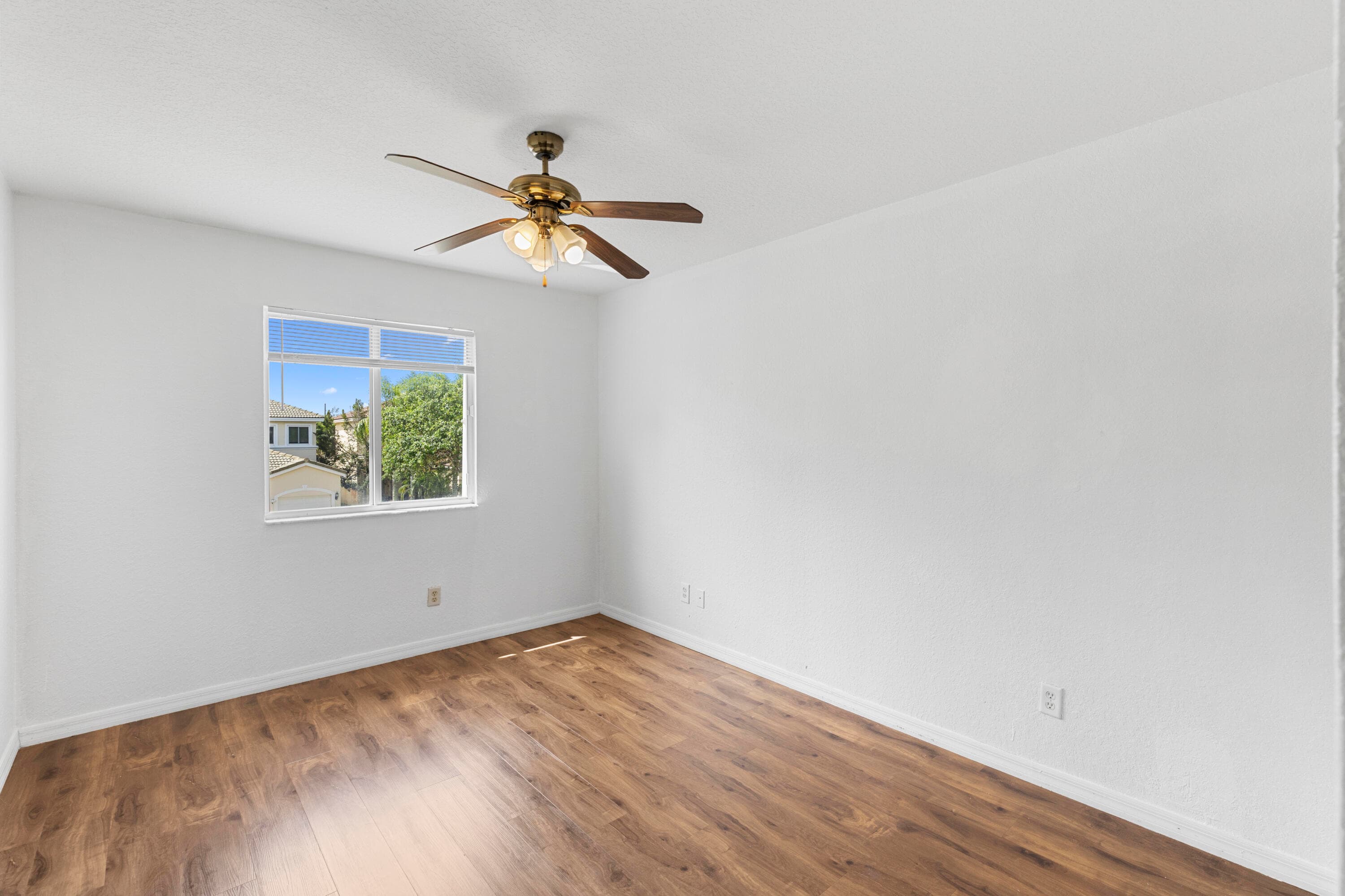 19389 SW 64th Street, Pembroke Pines, FL 33332 — photo 21 of 82