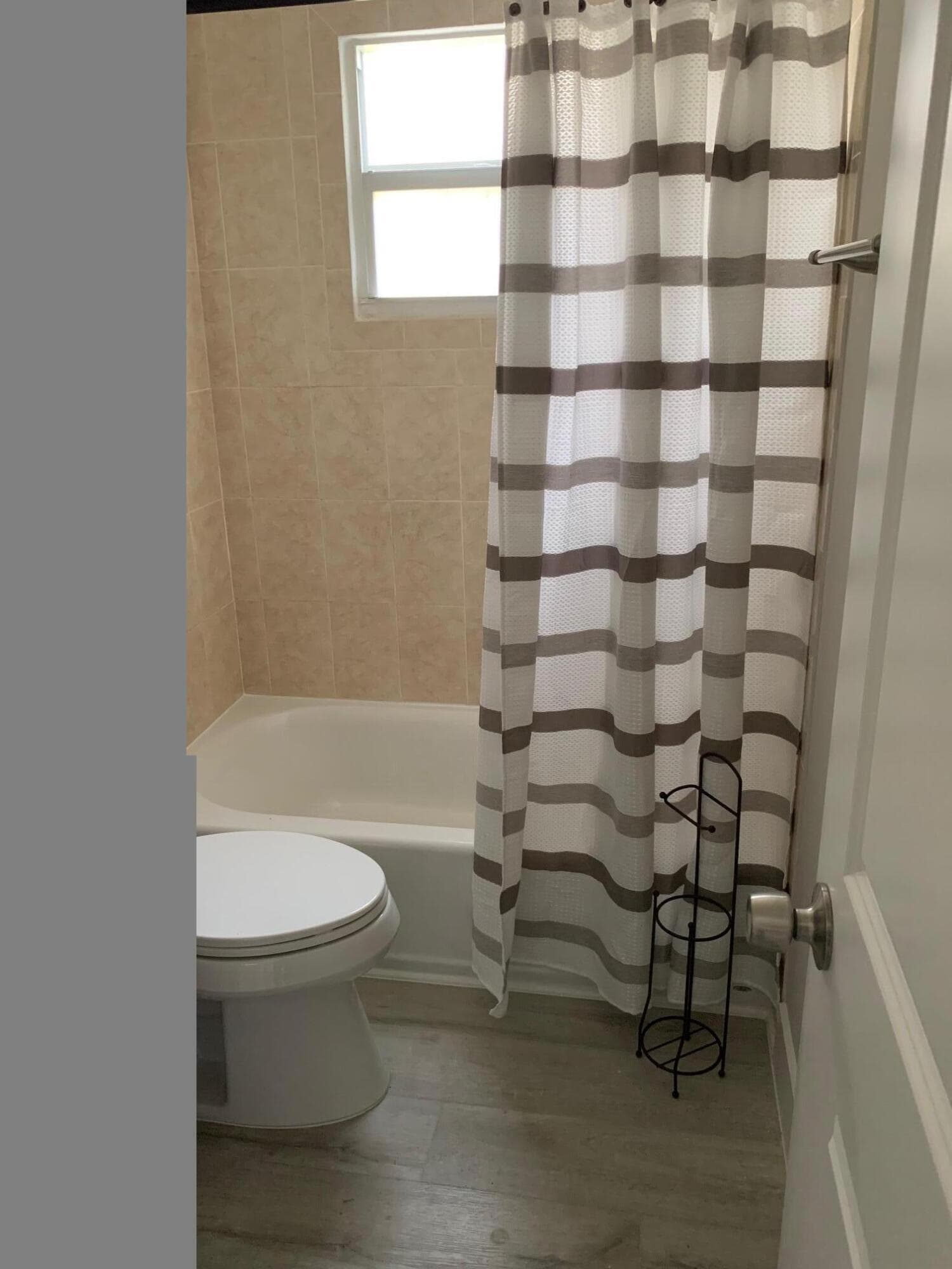 4220 NE Indian River Drive NE Unit #5, Jensen Beach, FL 34957 — photo 6 of 7