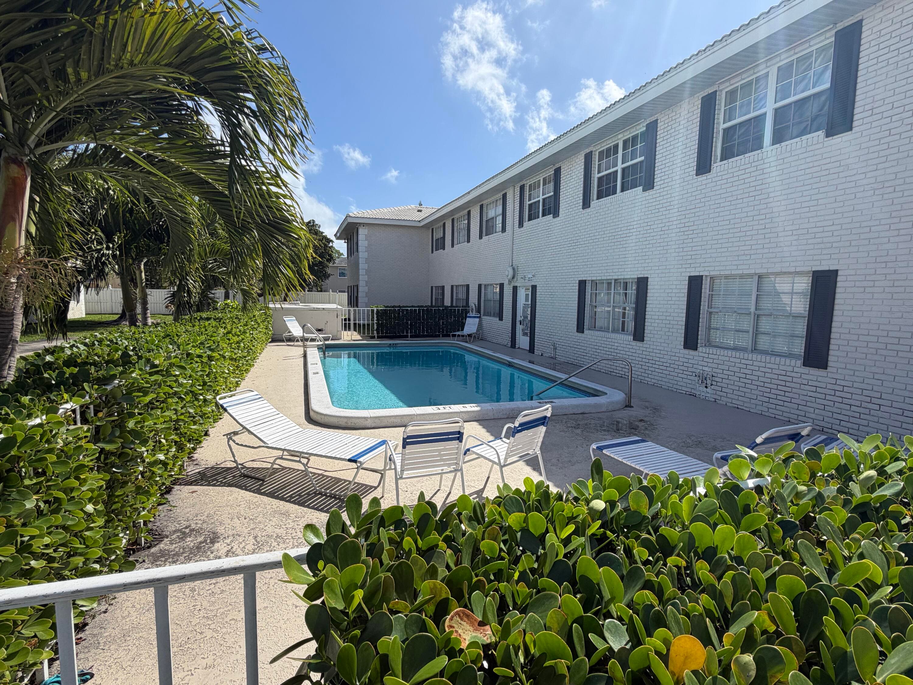 298 SW 6th Street 2080, Boca Raton, FL 33432 — photo 14 of 16