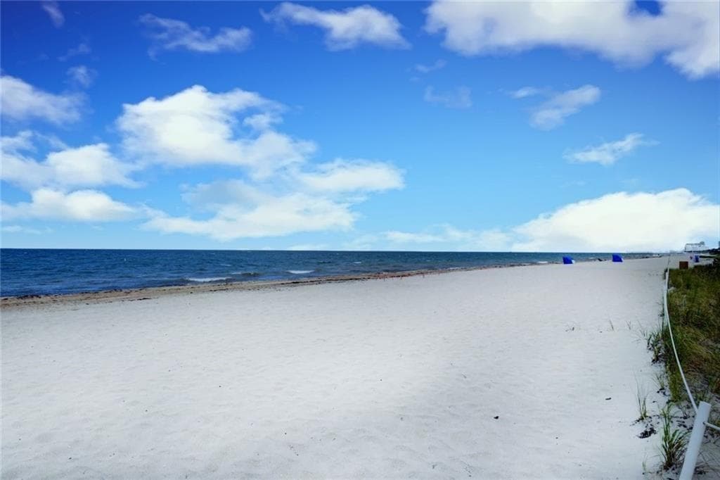 1461 S Ocean Boulevard 106, Lauderdale-By-The-Sea, FL 33062 — photo 9 of 86